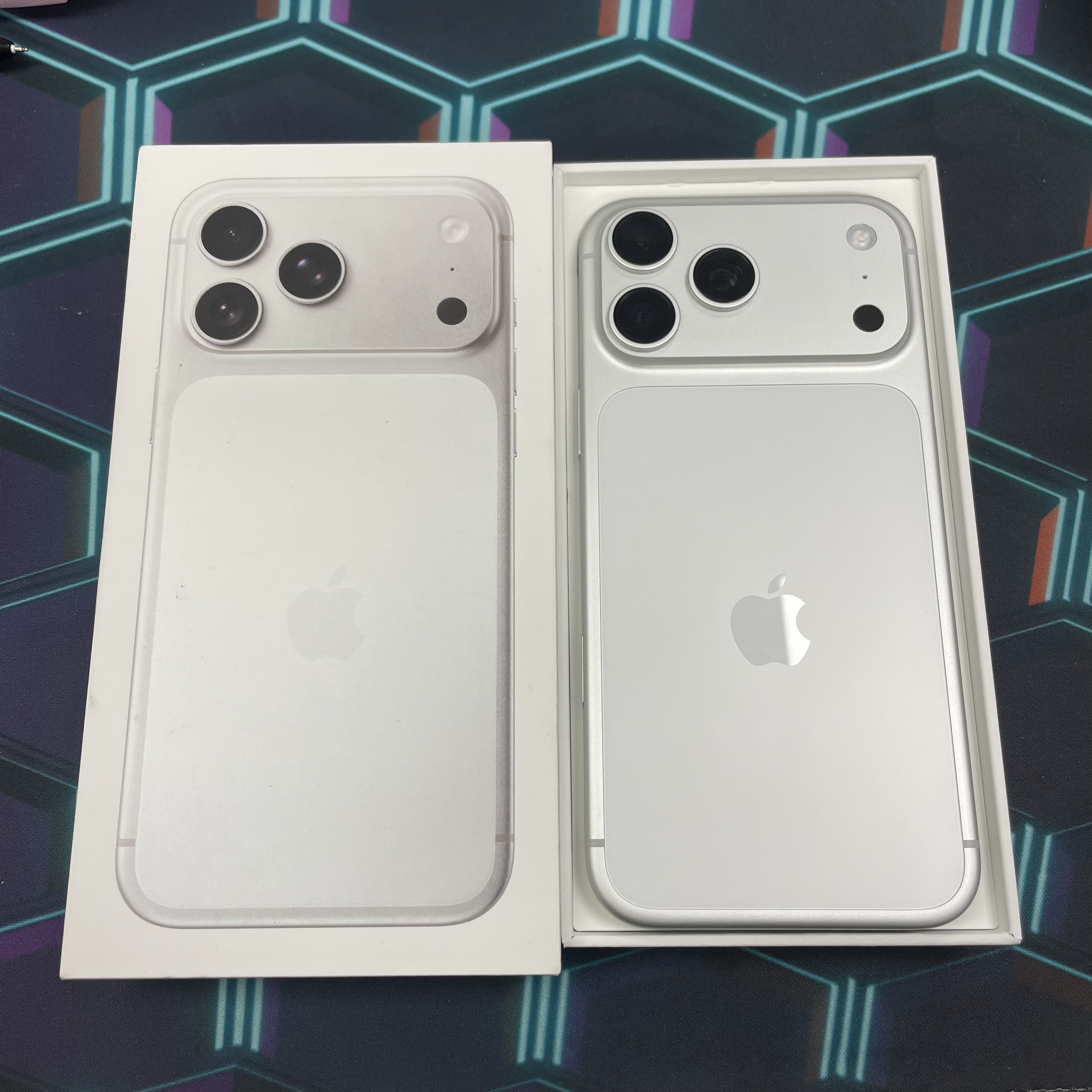 *6315 17 Promax 未使用品 512GB 電100 銀色 sliver