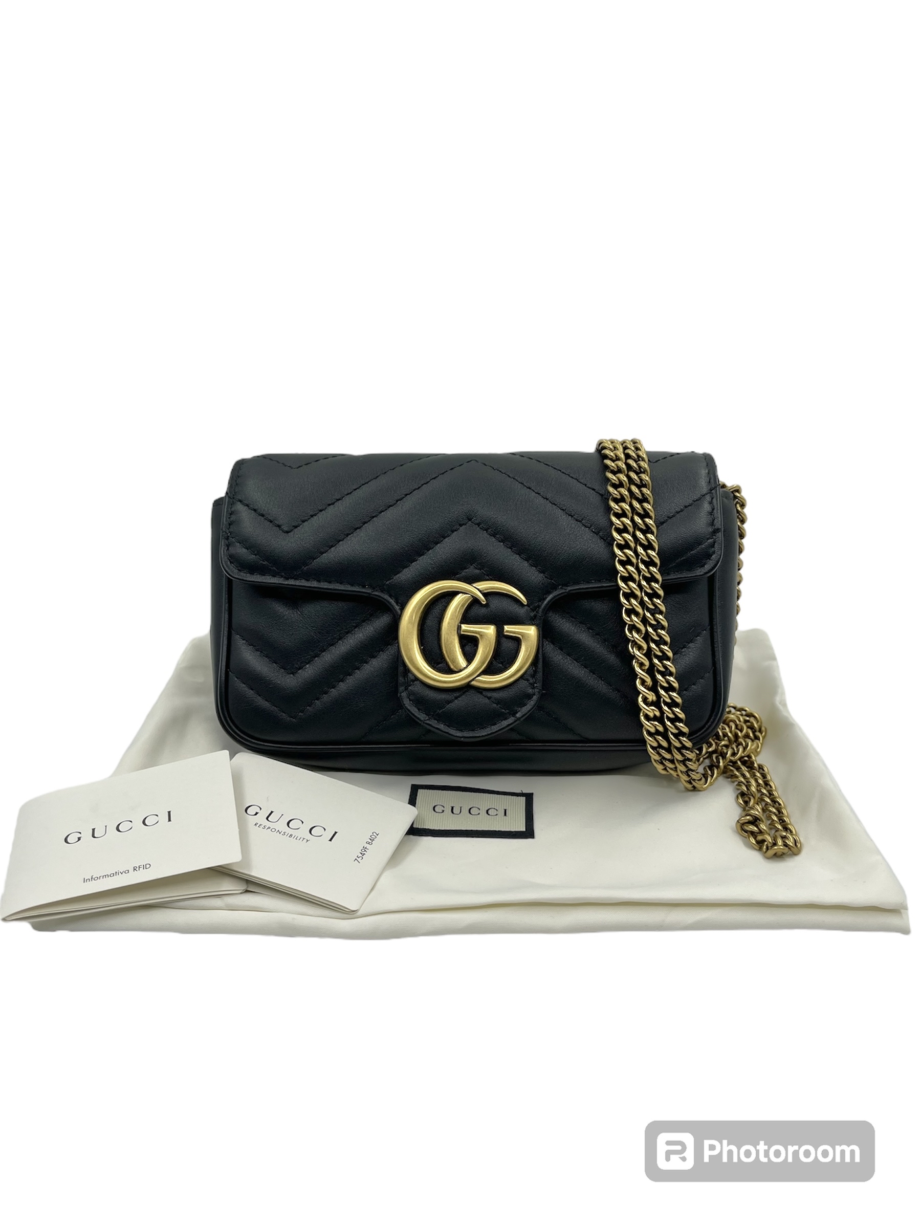 Pre-Owned GUCCI GG Marmont Super Mini Bag