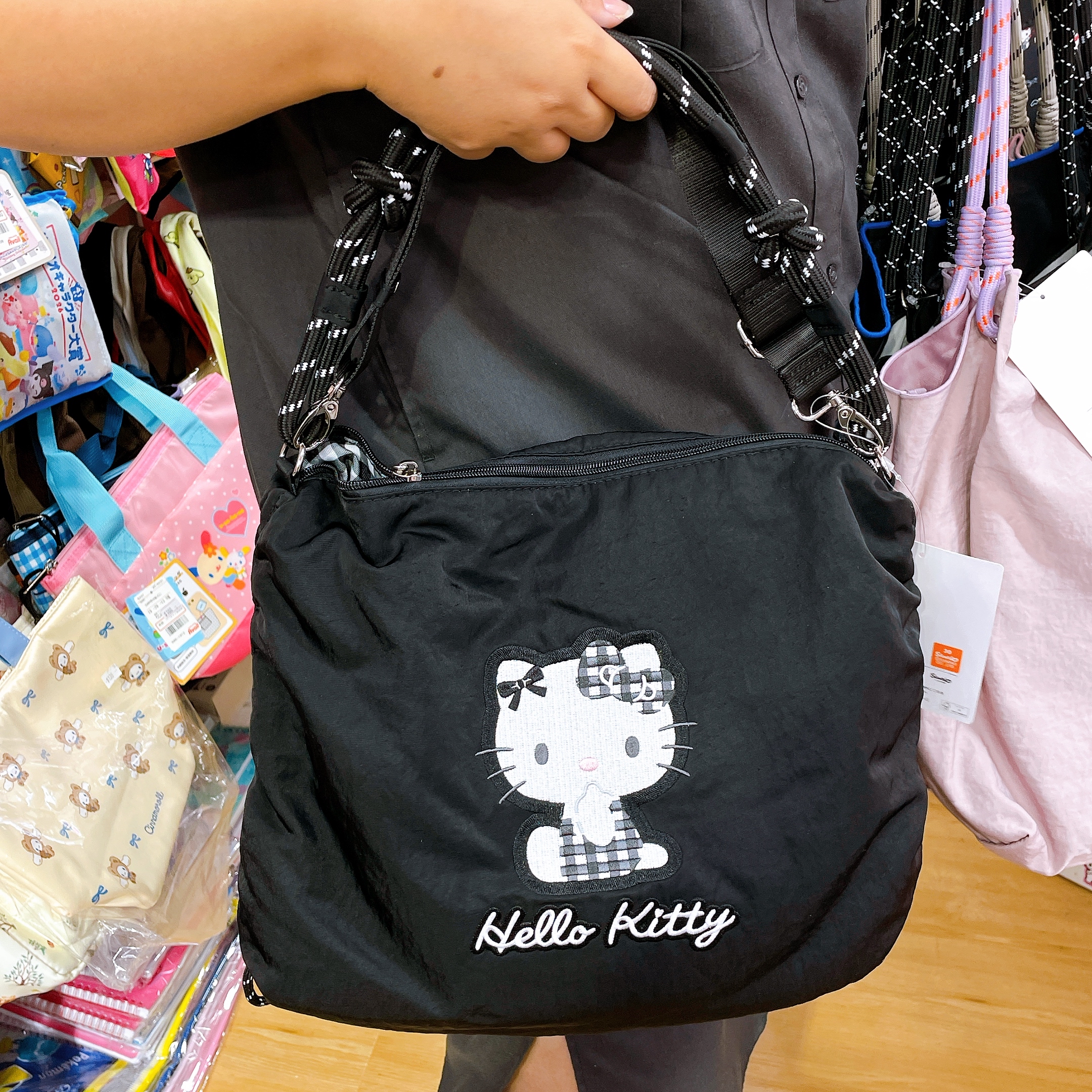 日本直送Hello Kitty則孭袋 斜孭袋兩用