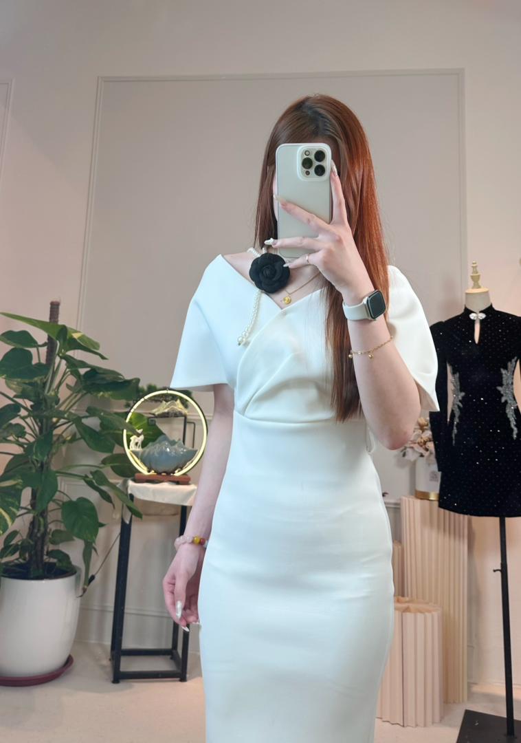 A03 --3D Floral Pearl Waist Chain