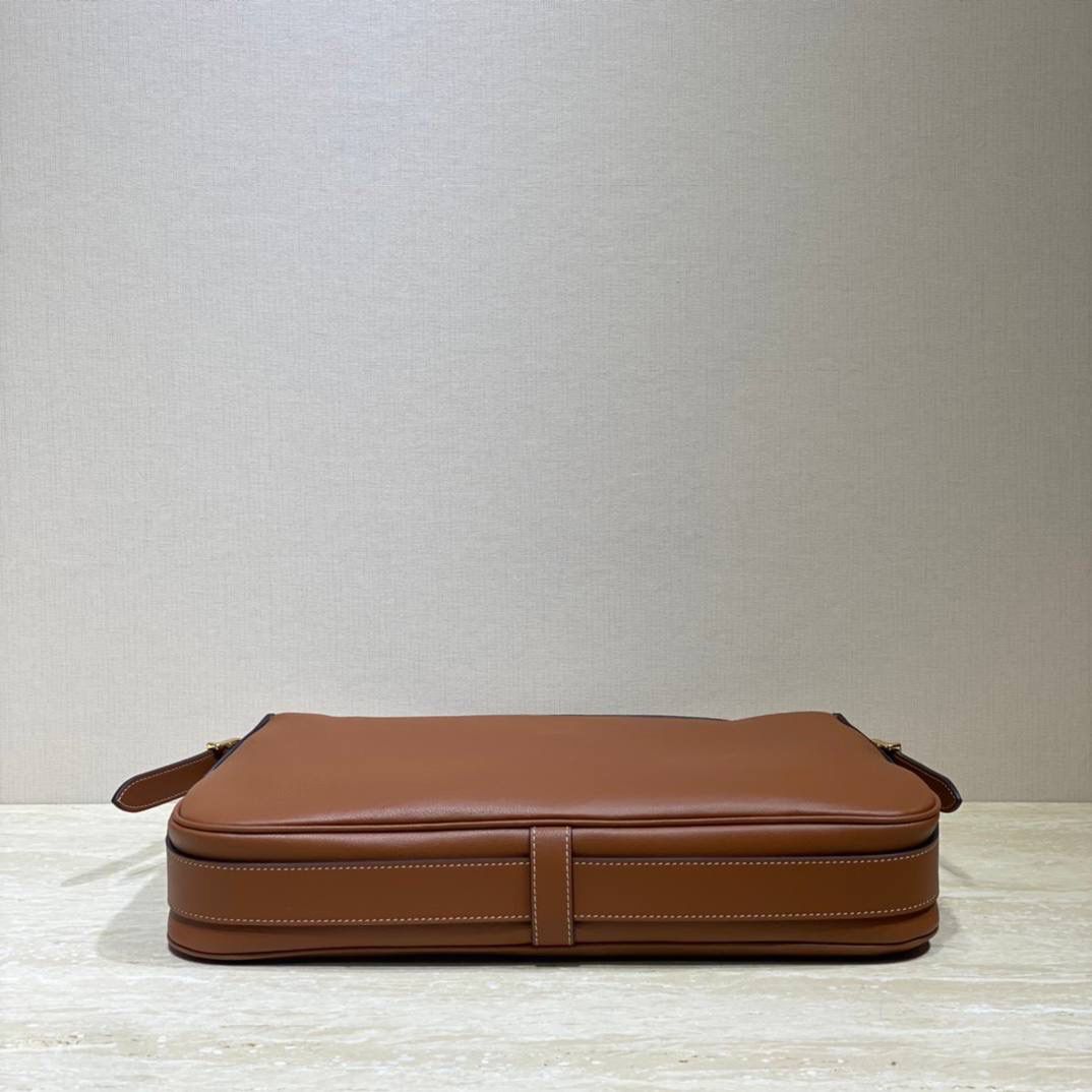 🔥大货实拍图 𝗖𝗘𝗟𝗜𝗡𝗘 ♥ 𝗥𝗢𝗠𝗬 型号：197443 尺寸34*16*5cm