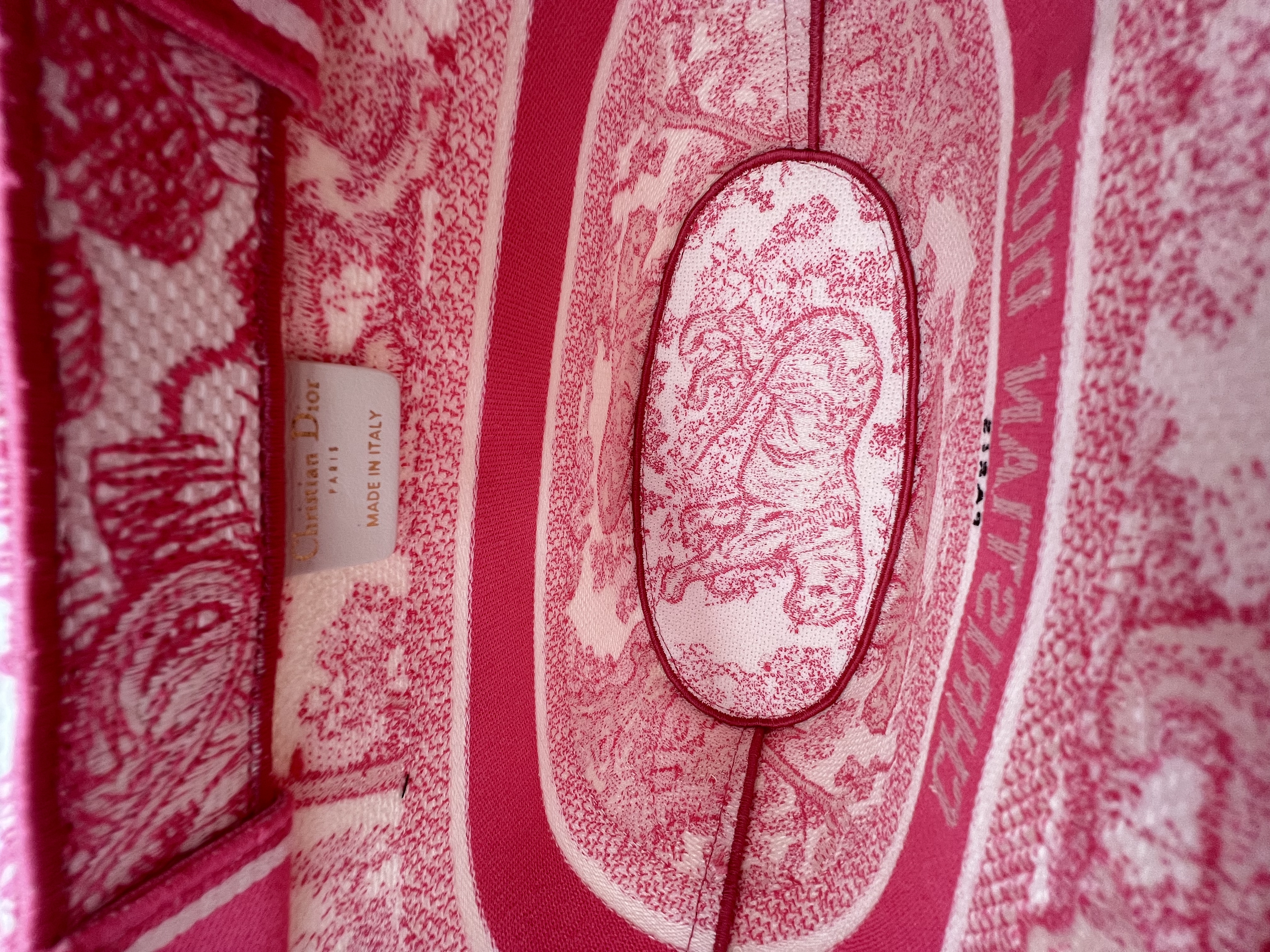 Unused Item DIOR Canvas Embroidered Dioriviera Toile De Jouy Panier Chapeau Tote Peony Pink / Product Code: 26060701