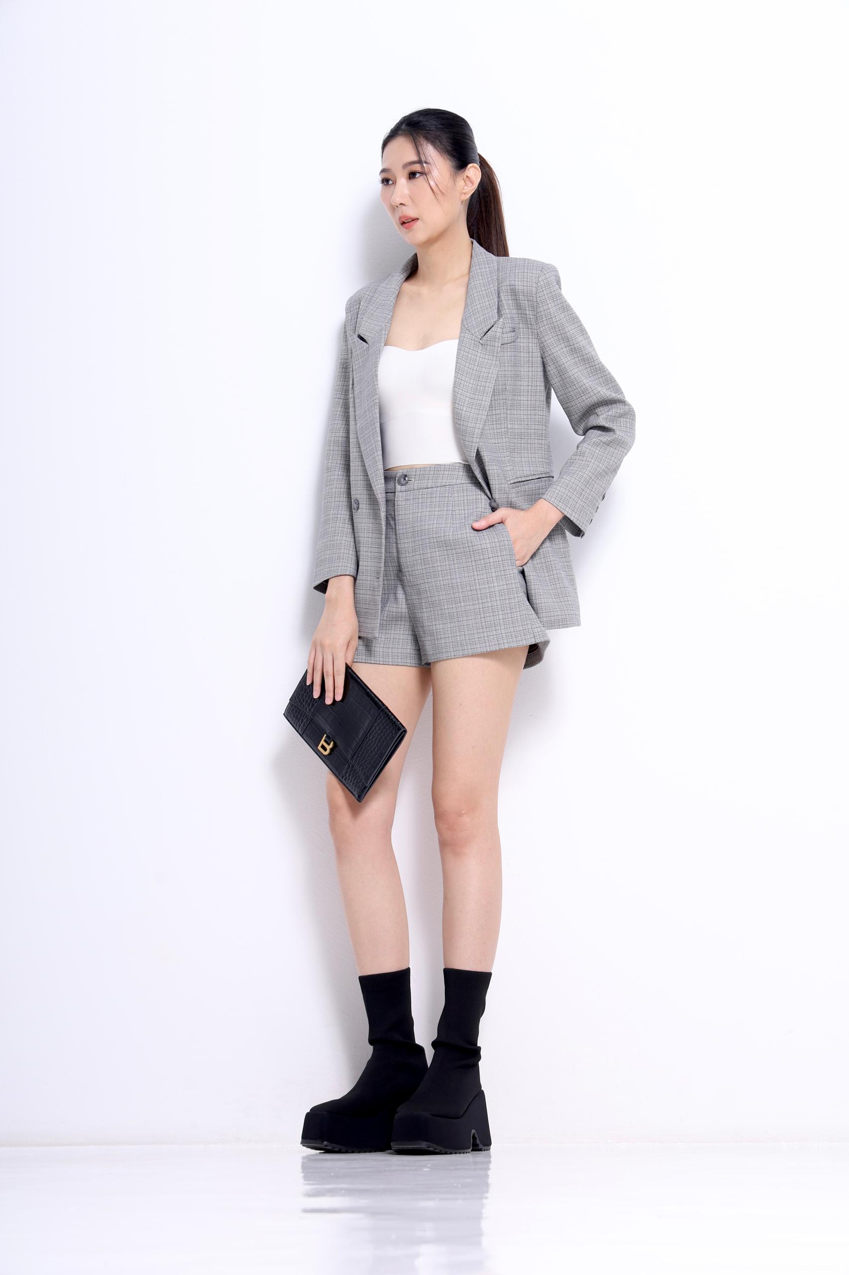 CP1643 PATTERNED REGULAR FIT SHORTS PANT