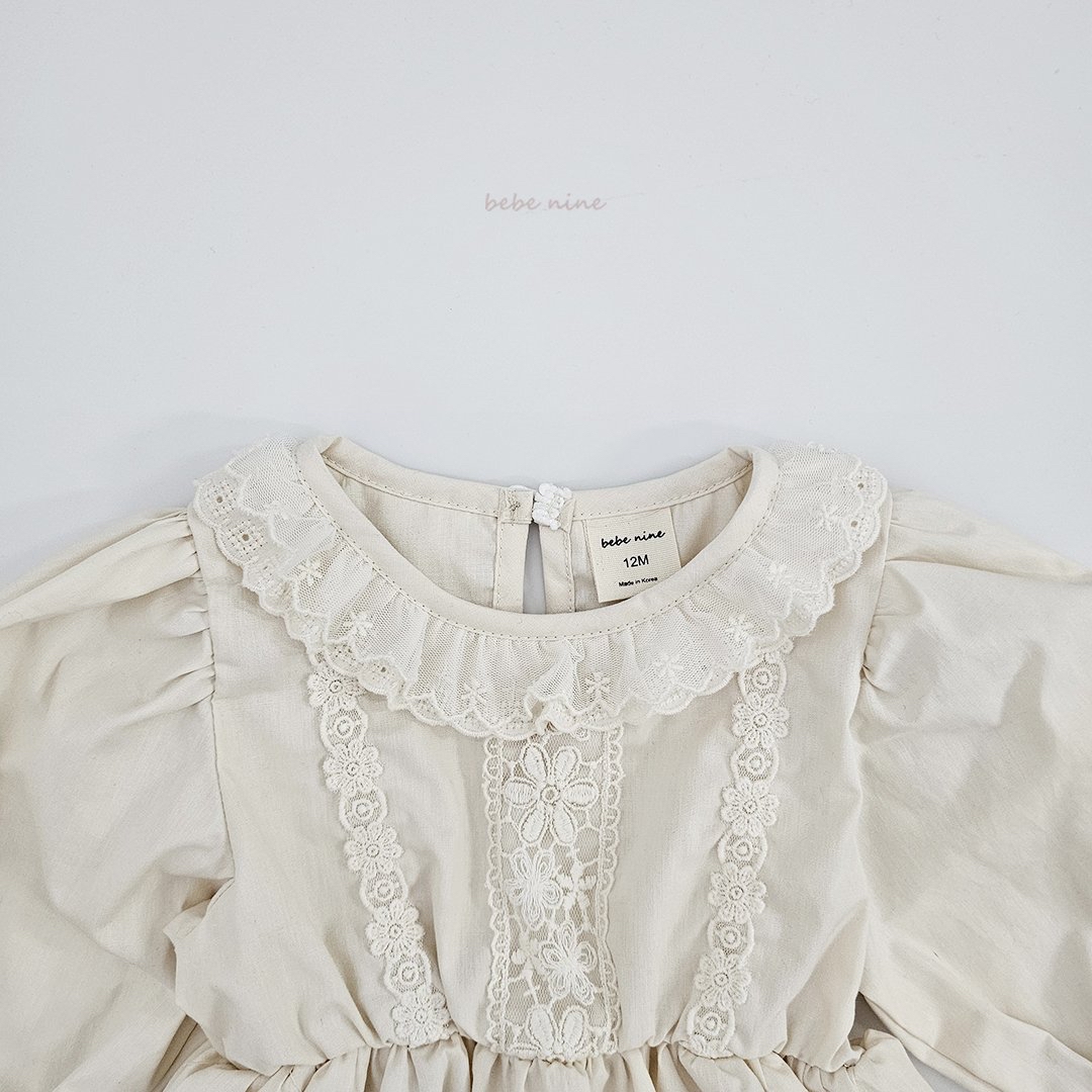 🌸預訂 韓國直送🌸🇰🇷Bebenine兩色蕾絲花邊寬鬆長袖連身服