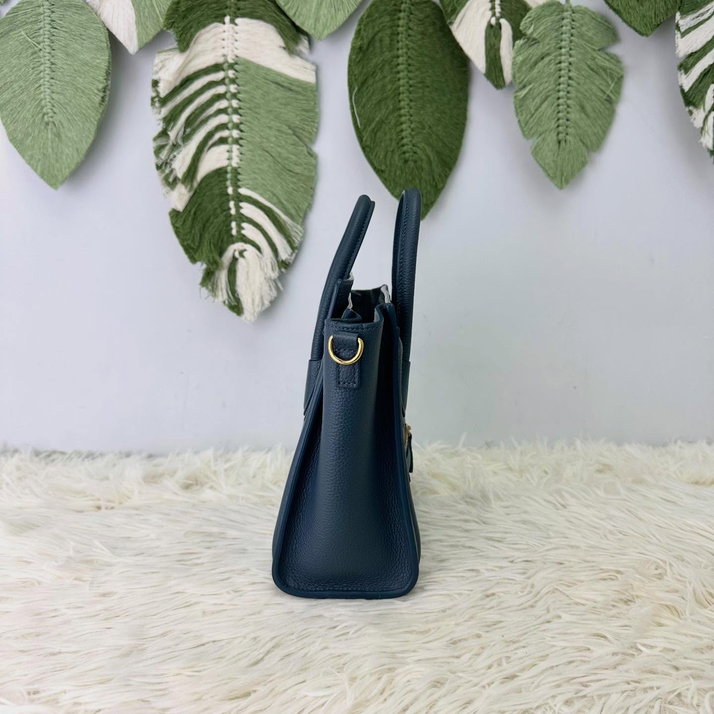 CELINE 🤍PRE OWNED 深藍色笑臉包 Nano Size 單肩斜肩手提包💙 