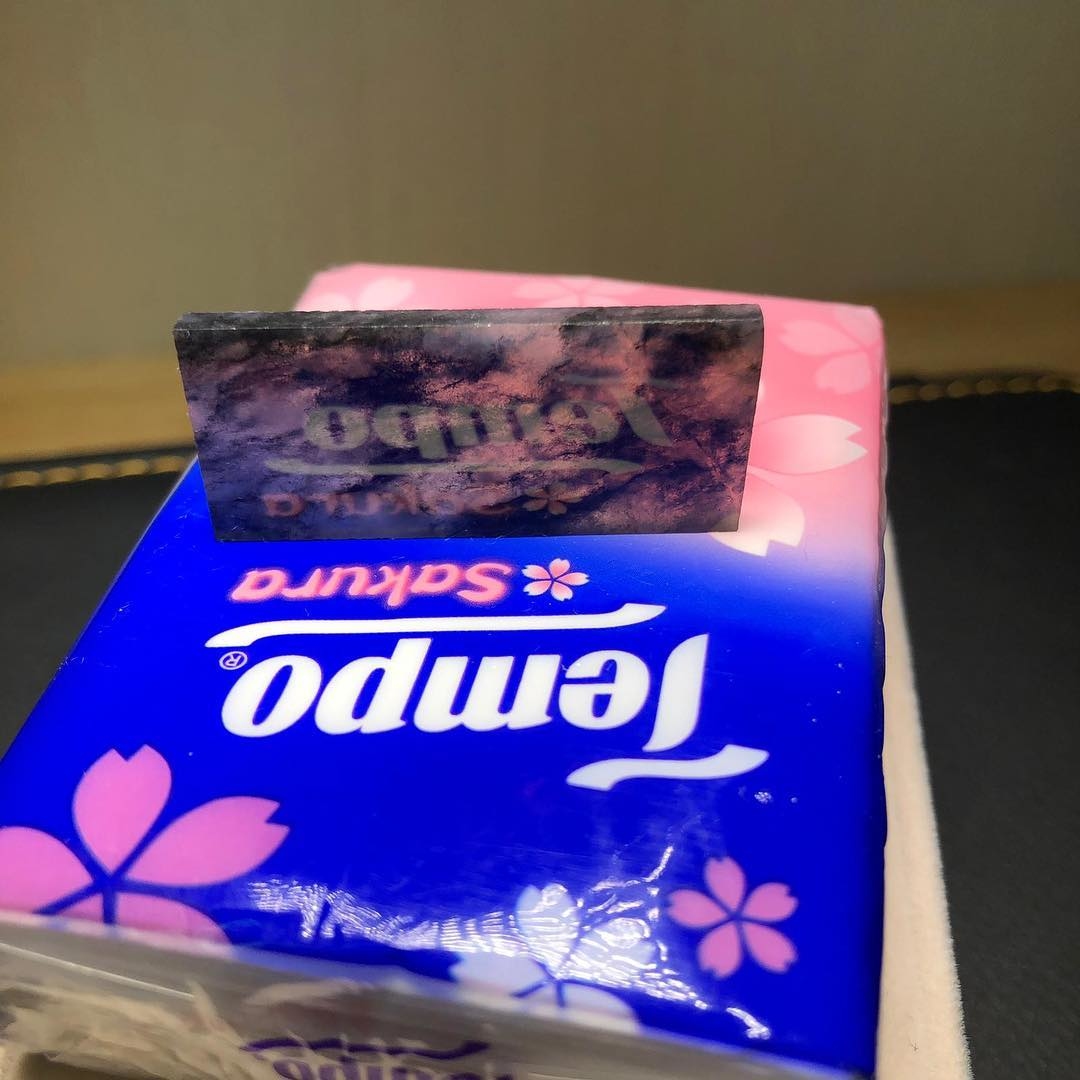 玻璃地烏雞無事牌