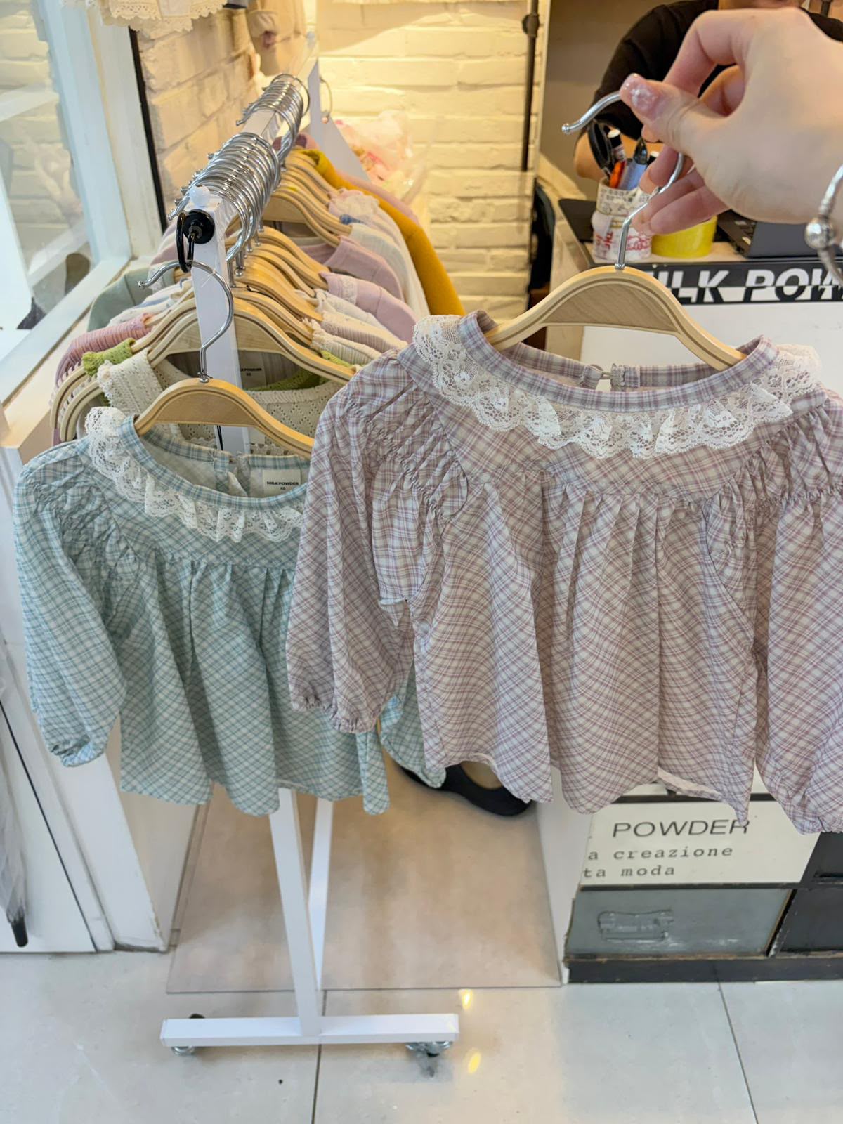 GQ6402 Top