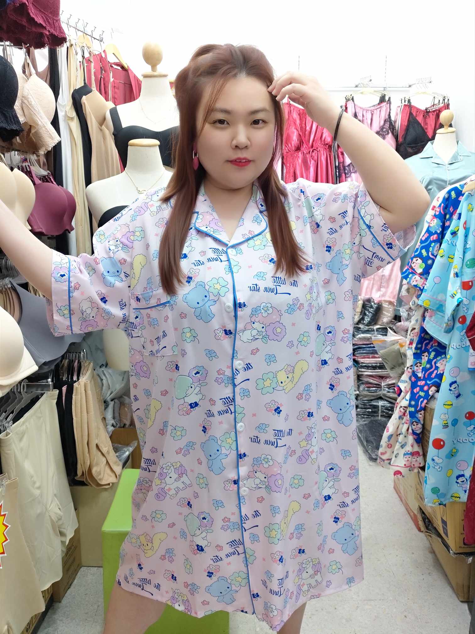 ENE19 卡通柔软滑布睡裙套装