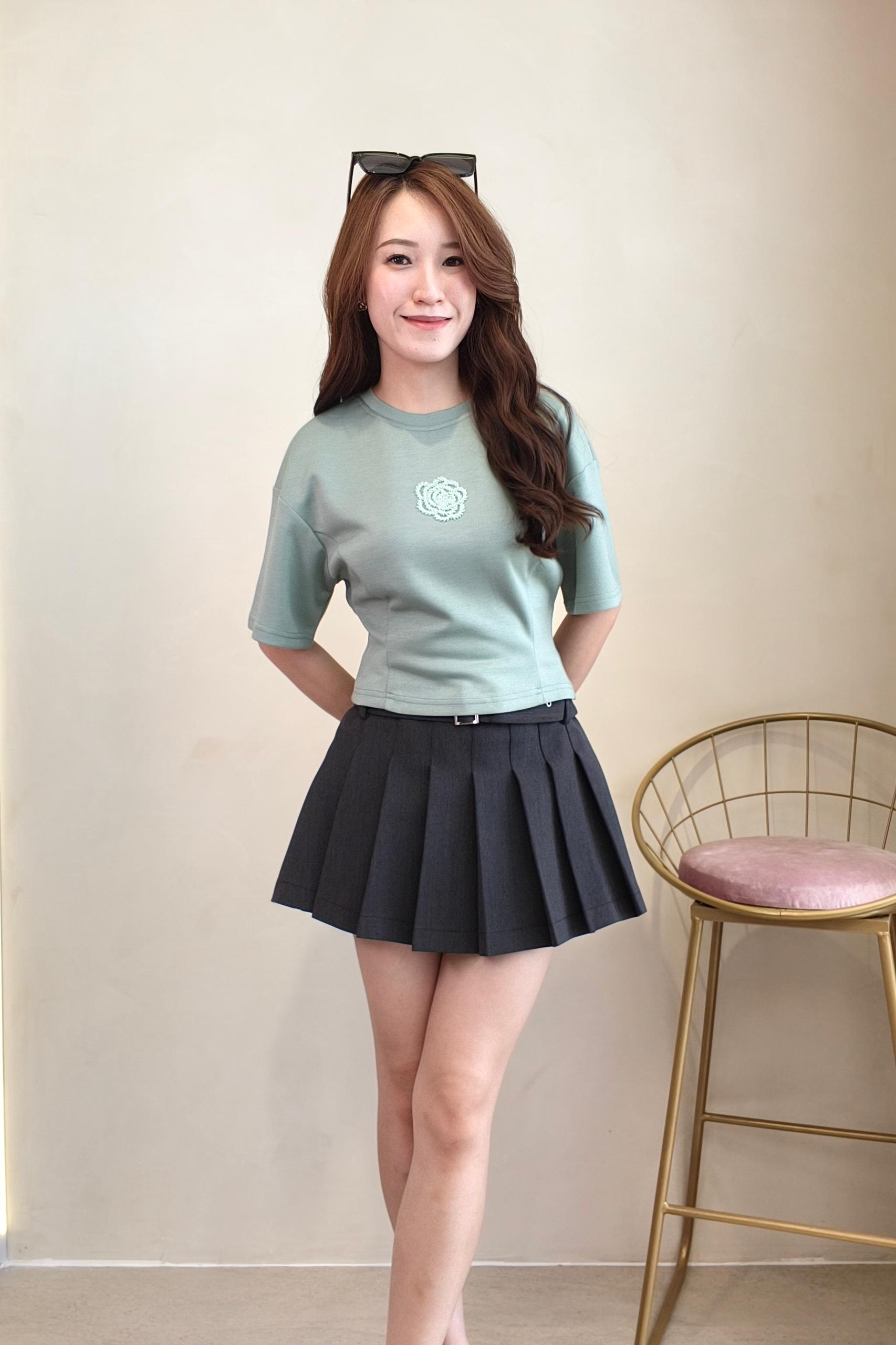 CB2701 Roselle Sculpt Crop Top