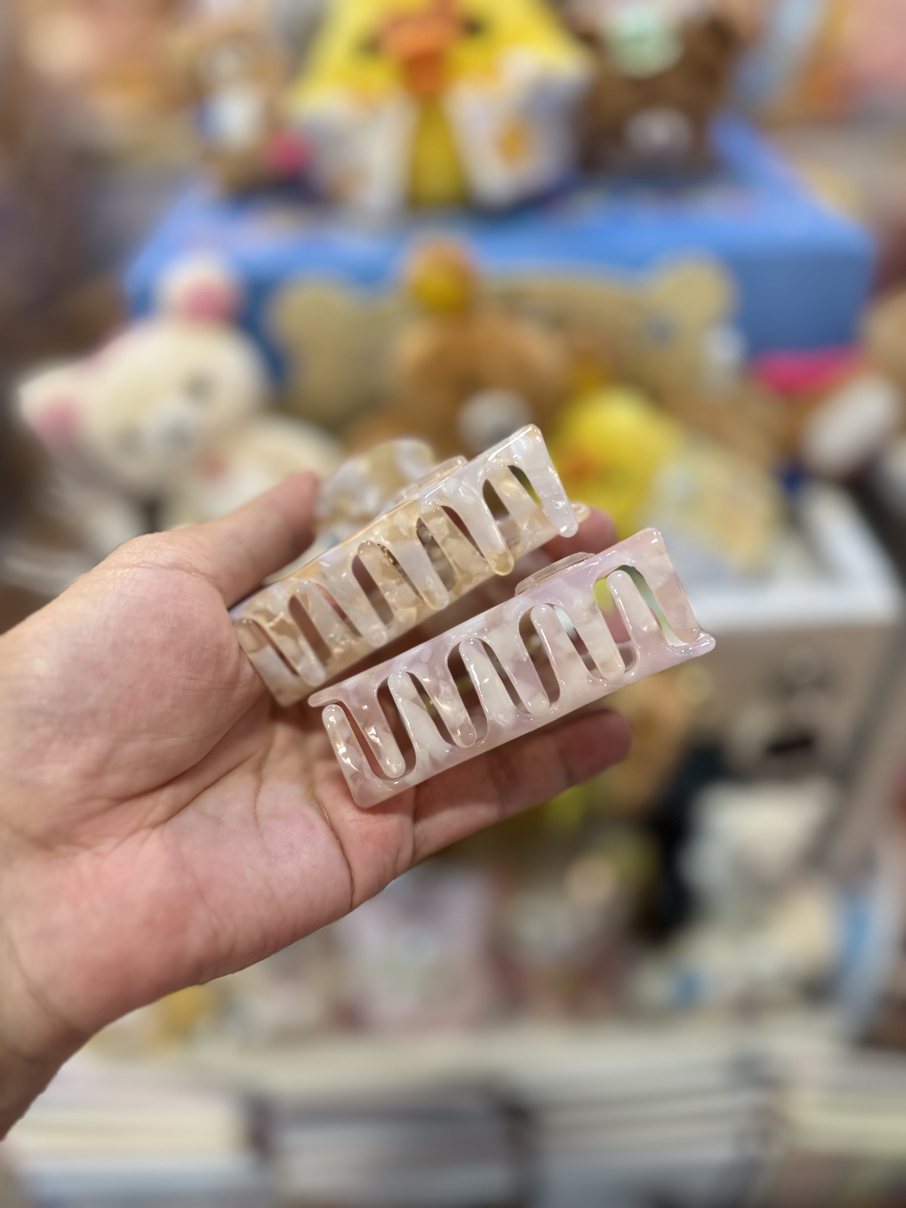 《現貨》全新Rilakkuma 碎石花紋鯊魚髮夾