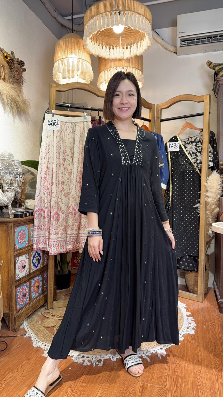 3575 Black Sparkle Star Mid Sleeve OP 48-50"