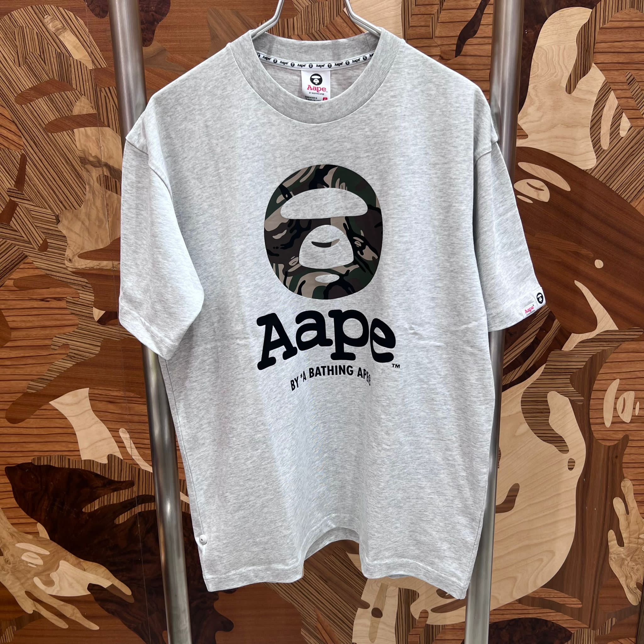 AAPE Relaxed fit APUNVS graphic tee (1640) 寬鬆版