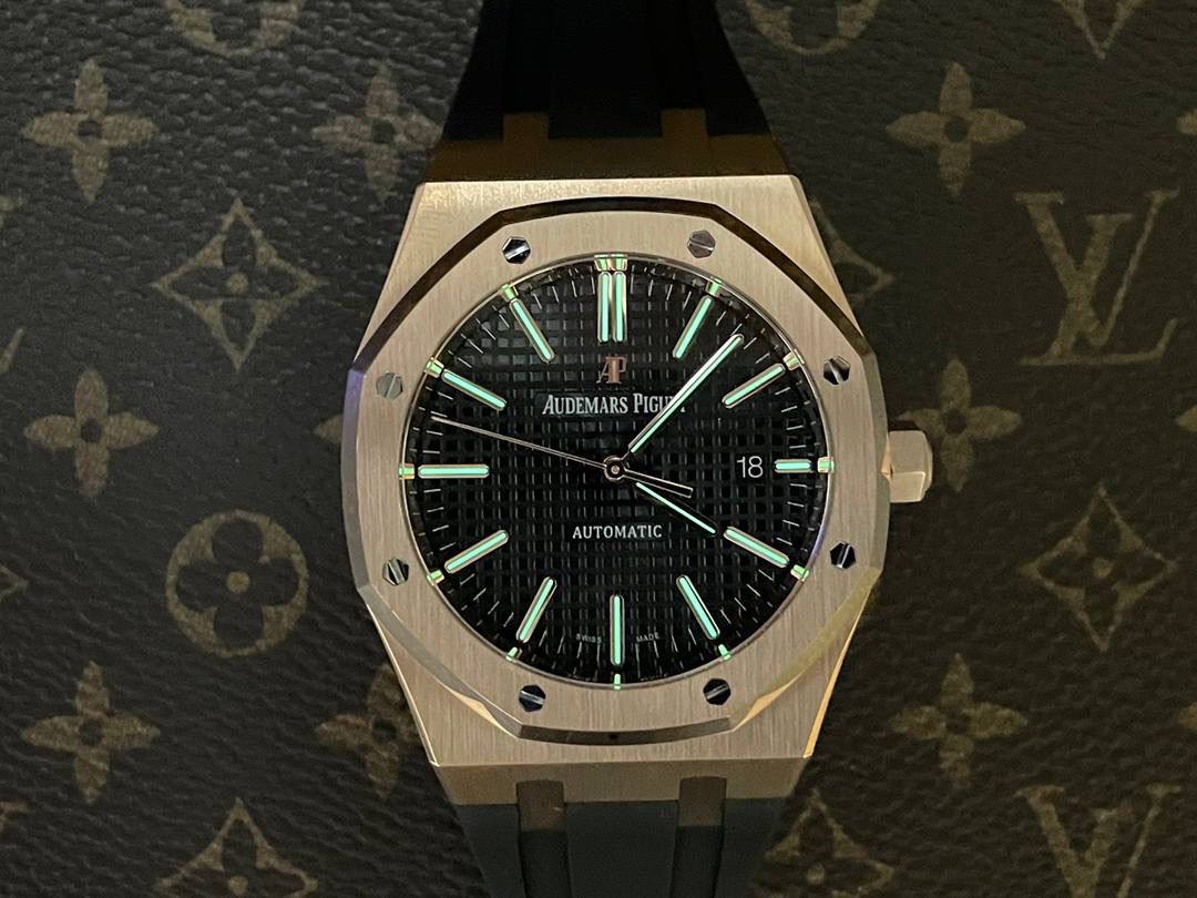 爱彼皇家橡树系列玫瑰金男士自动机械腕表