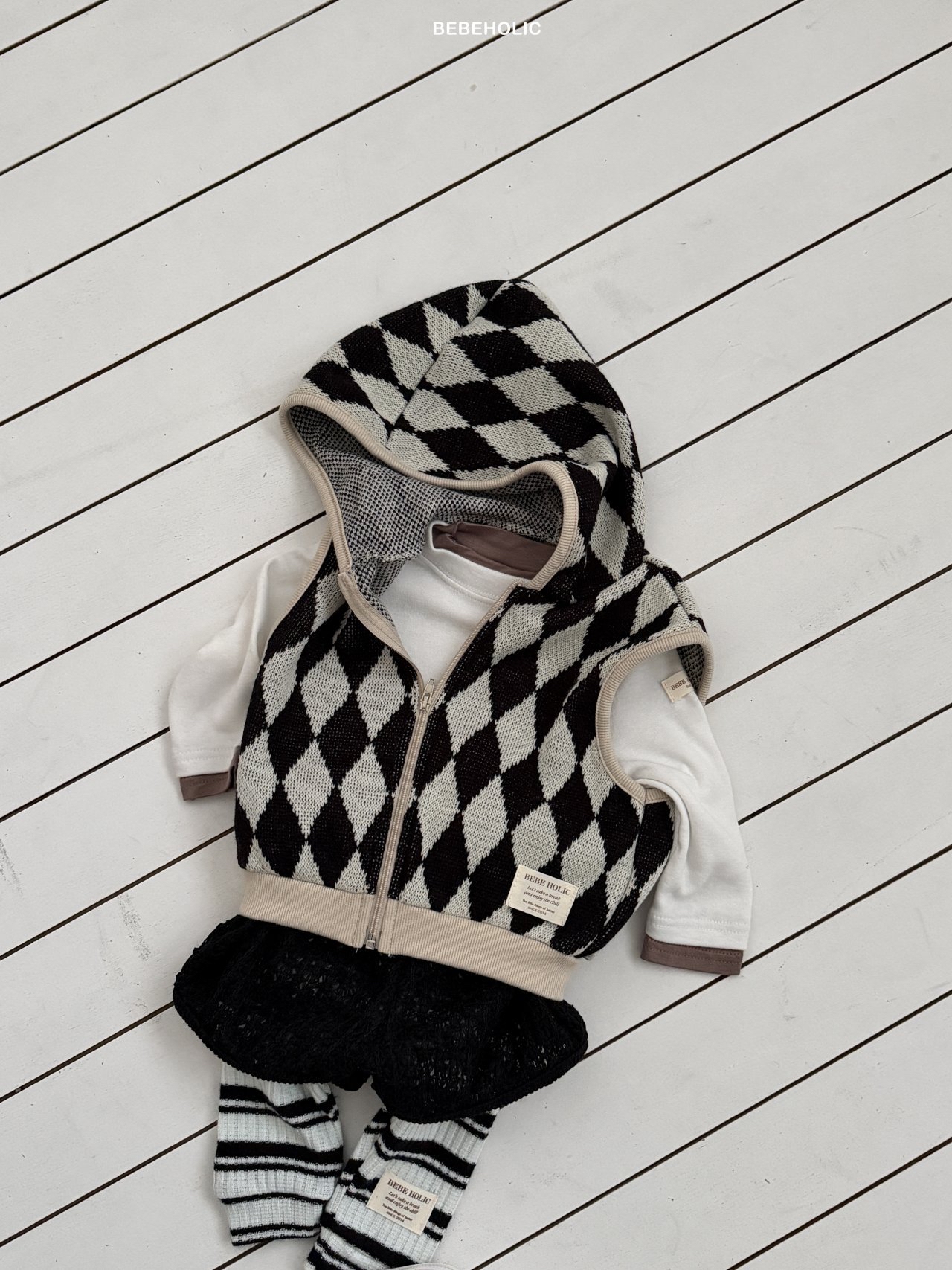 🌸預訂 韓國直送🌸🇰🇷BEBEHOLIC三色菱格連帽背心拉鍊外套