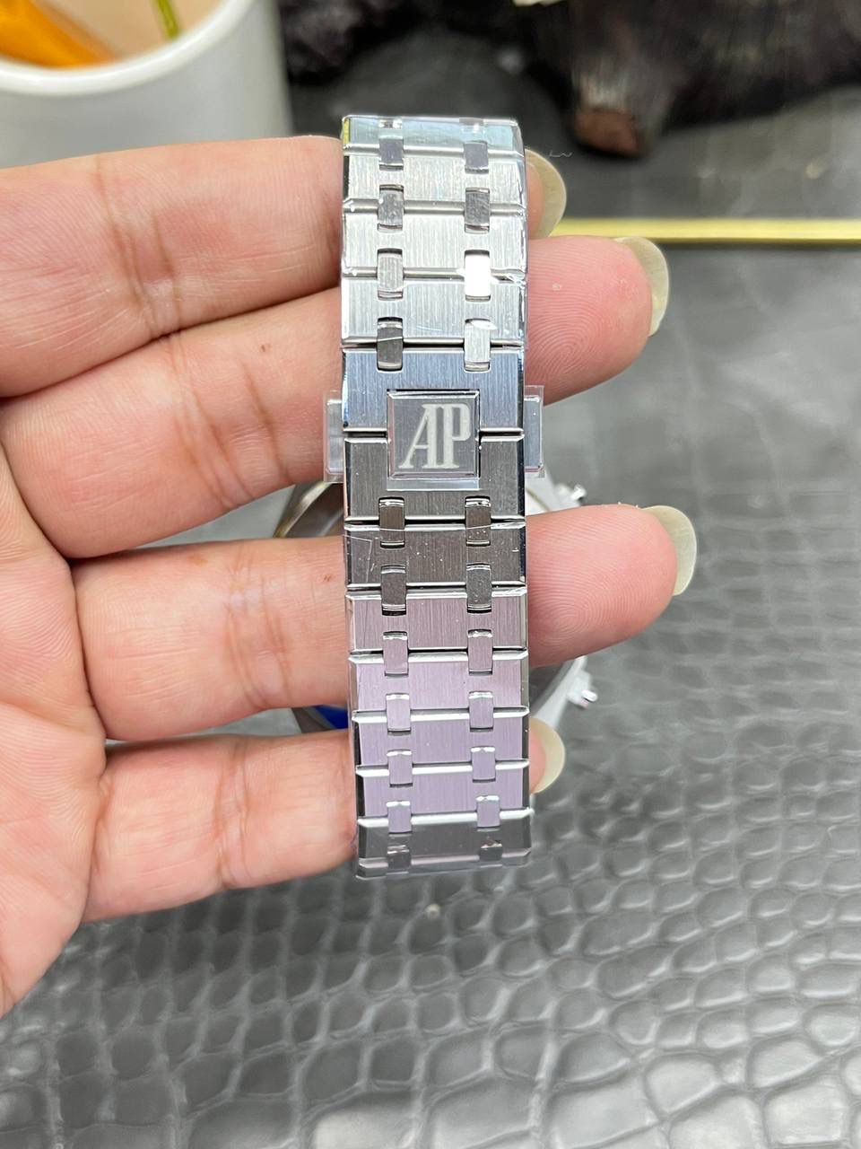 🚀爱彼皇家家橡树26240飞返计时全功能系列/41mm白钢蓝面/ 搭载原装开模定制Cal.4401全自动一体机械💯