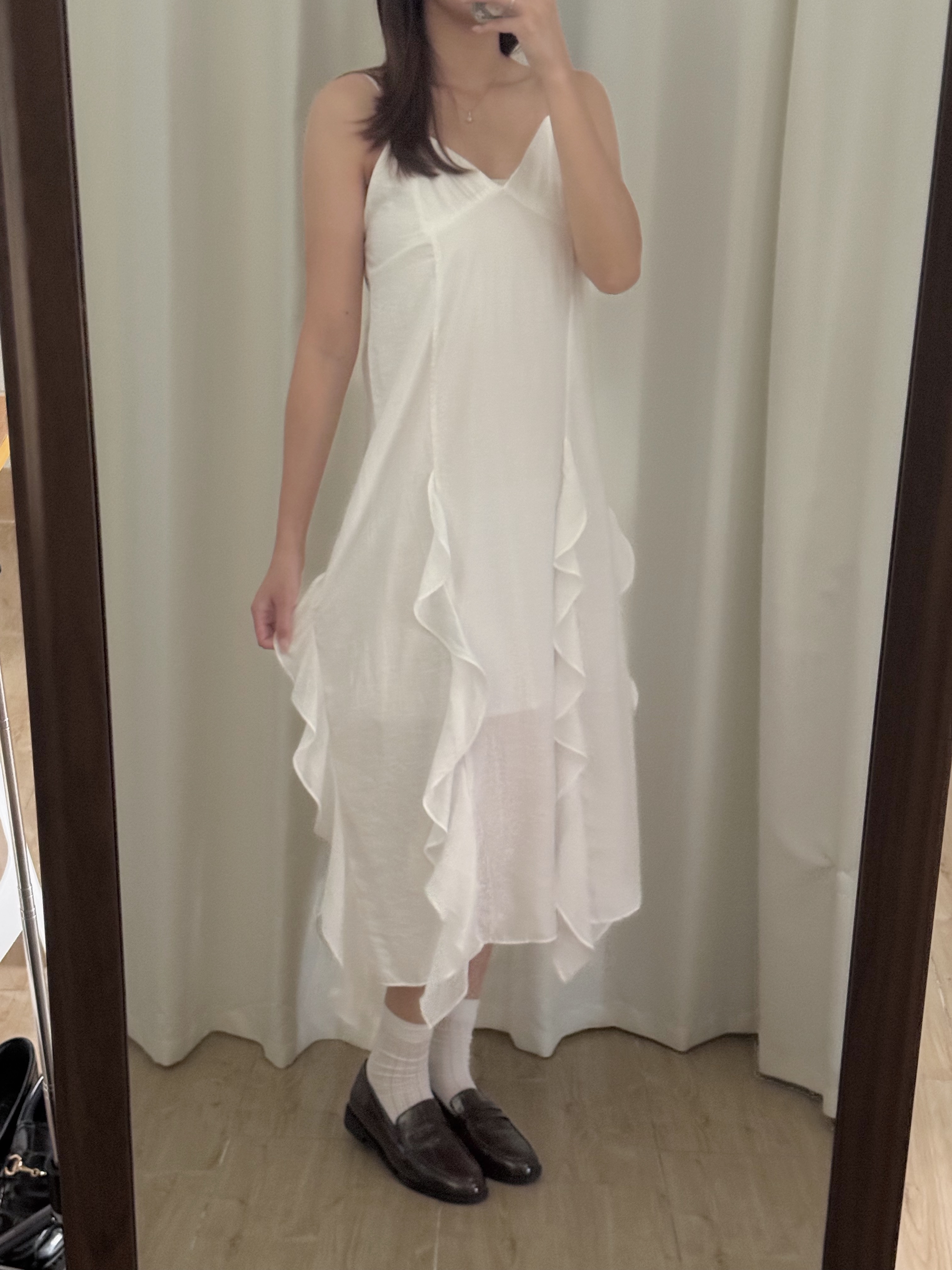 優雅飄飄V領吊帶長裙(兩色入)