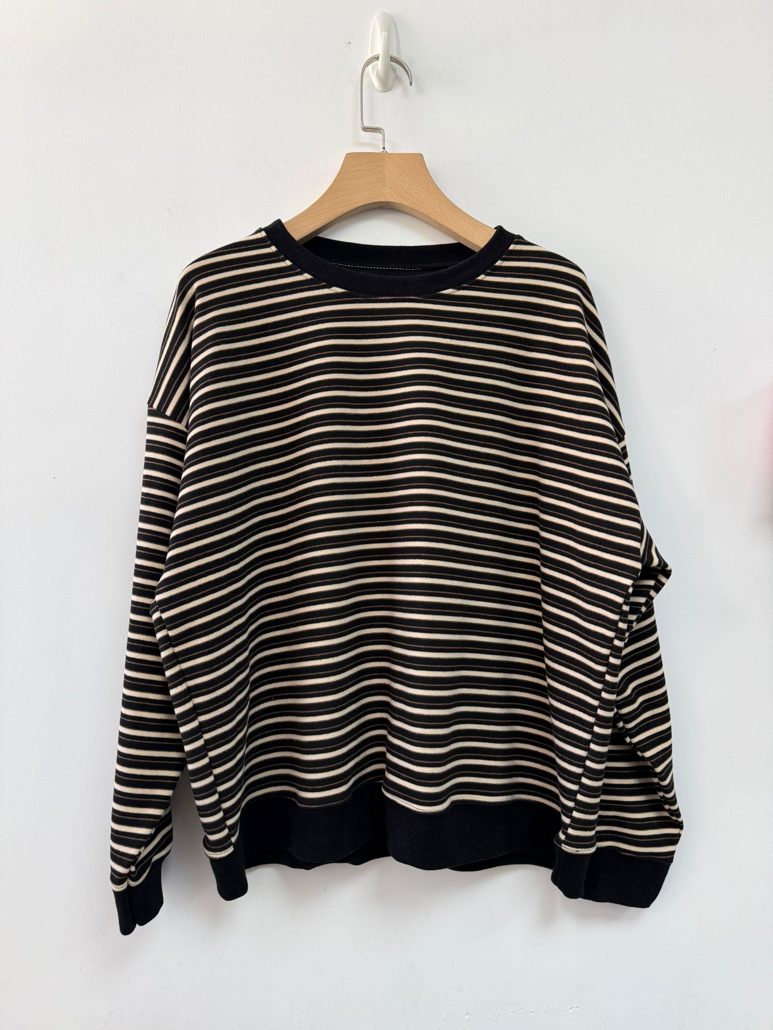 PH YE 滑絲絨條子top