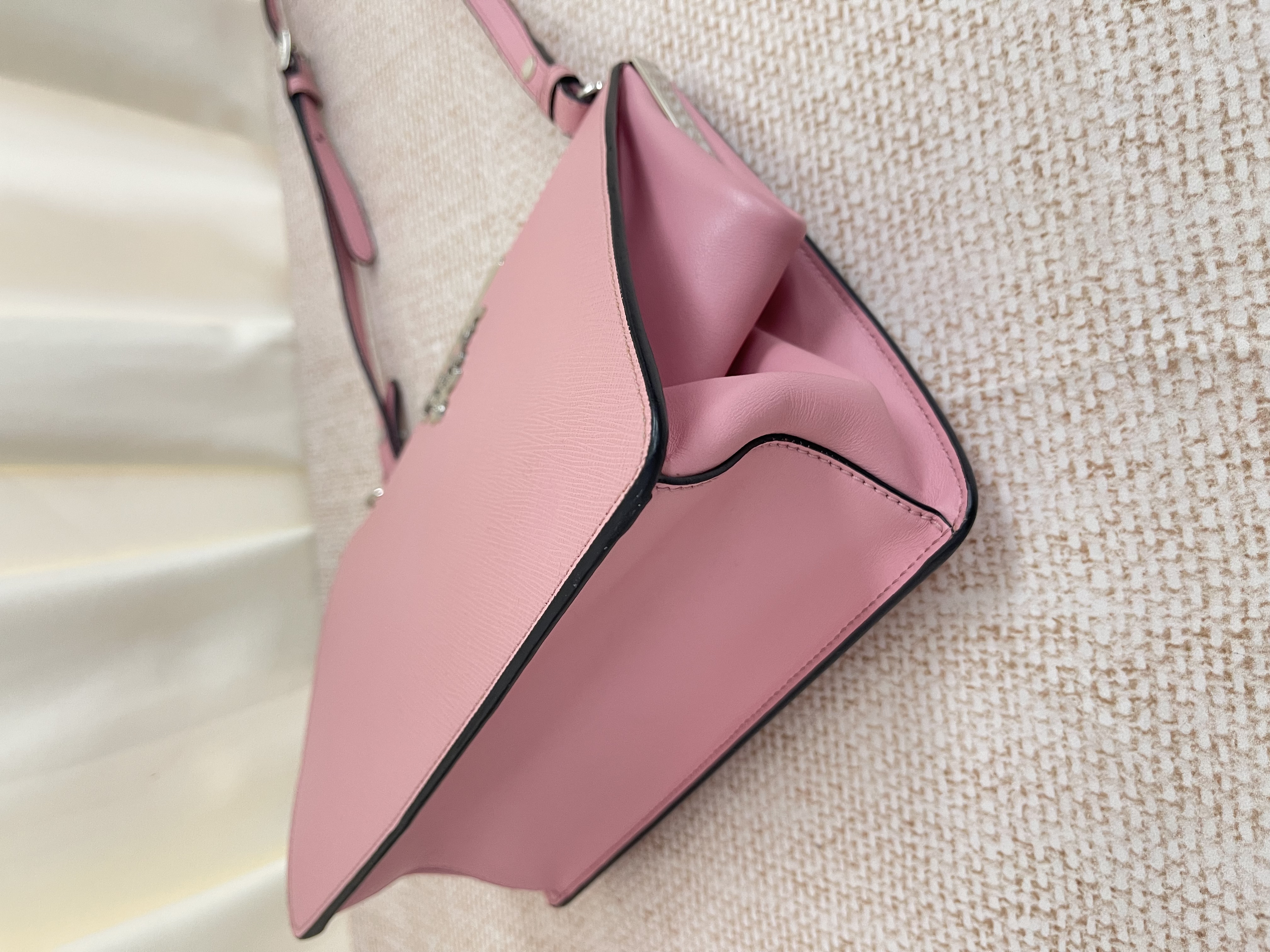 Pre-owned Prada Saffiano City Calf Light Frame Bag/ Product Code: 26041907