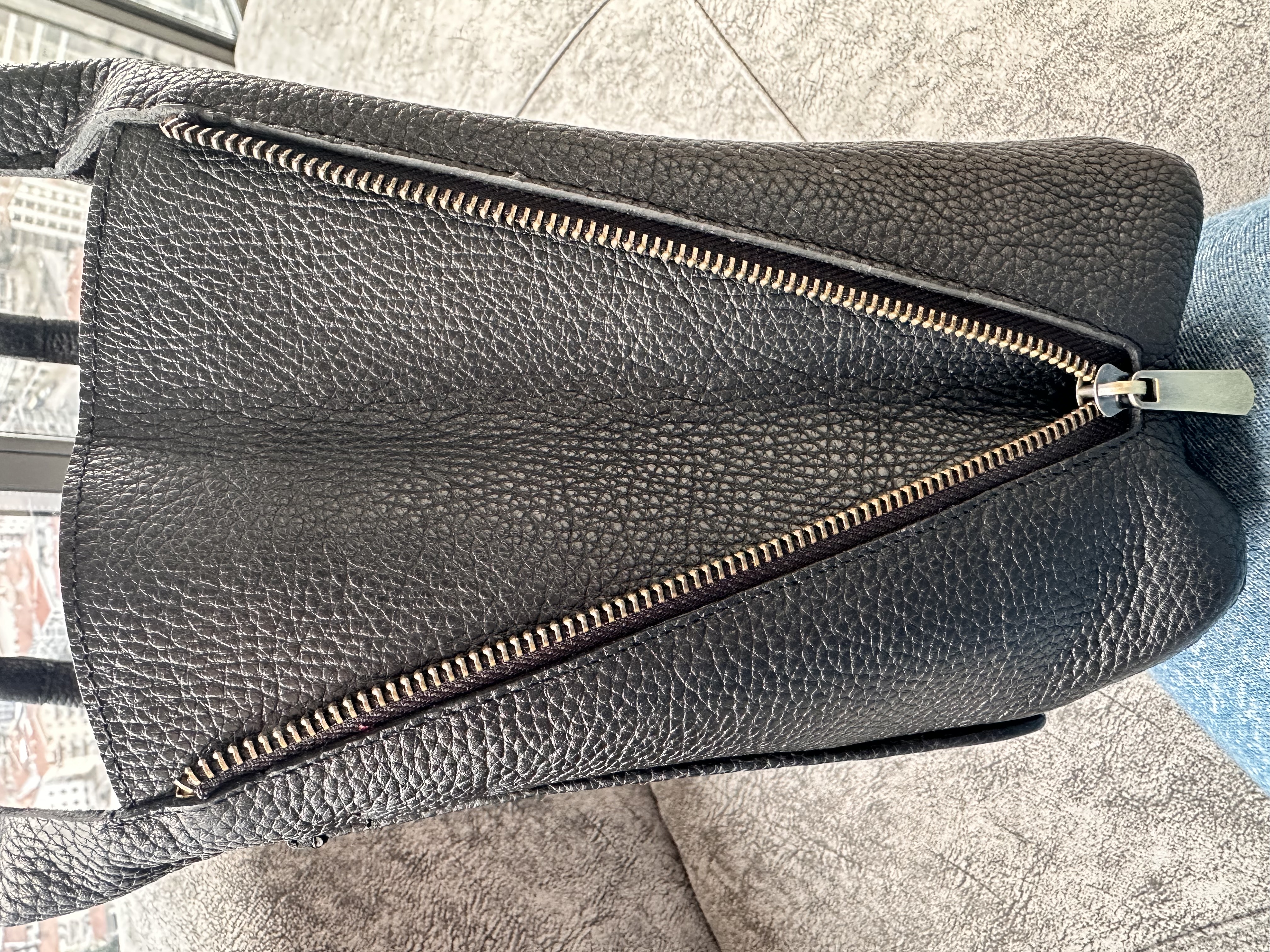 K27 土耳其真皮地氈手袋（黑色）