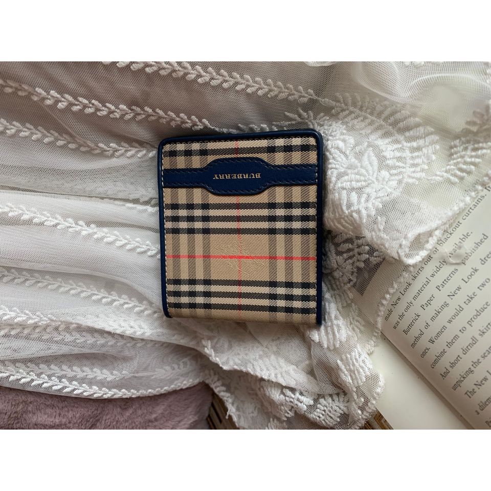 100new-全新未使用品burberry-beige-monogram-na | Black Vintage 中古店