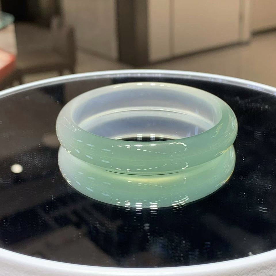 天然玛瑙玉髓 💚冰透半山水手镯
