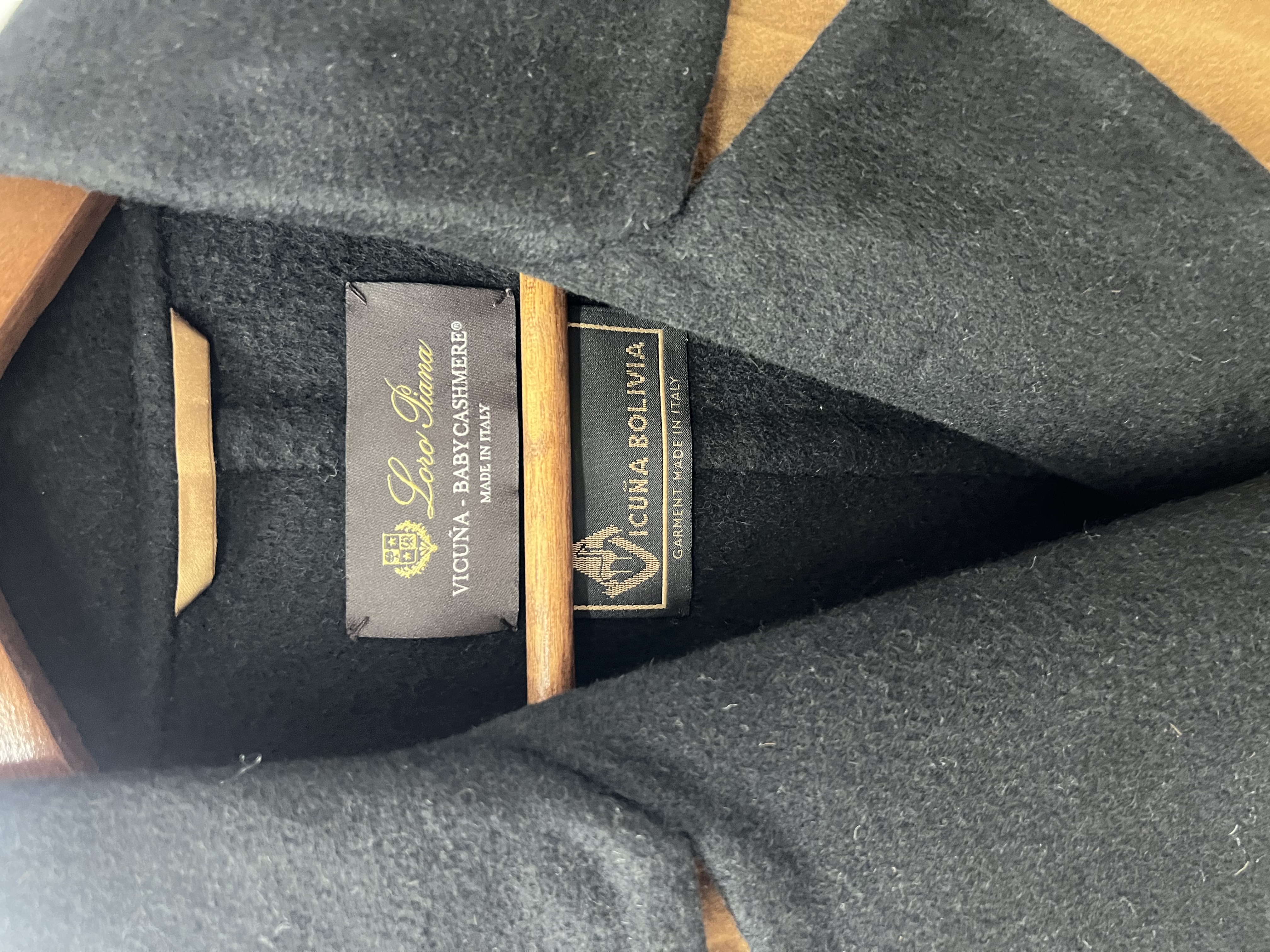 Pre-owned Loro Piana sleeveless long coat / Product Code: 26042620