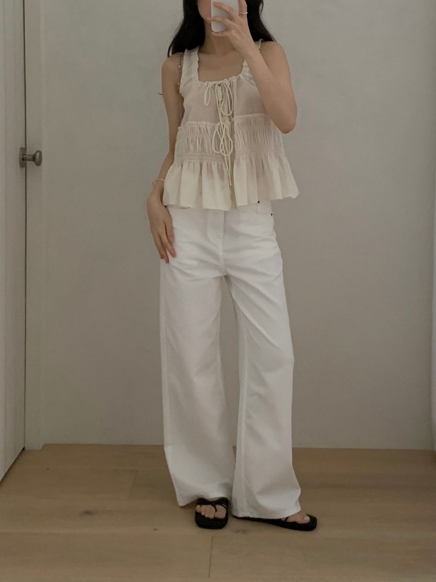 Lovely shirred front-open top