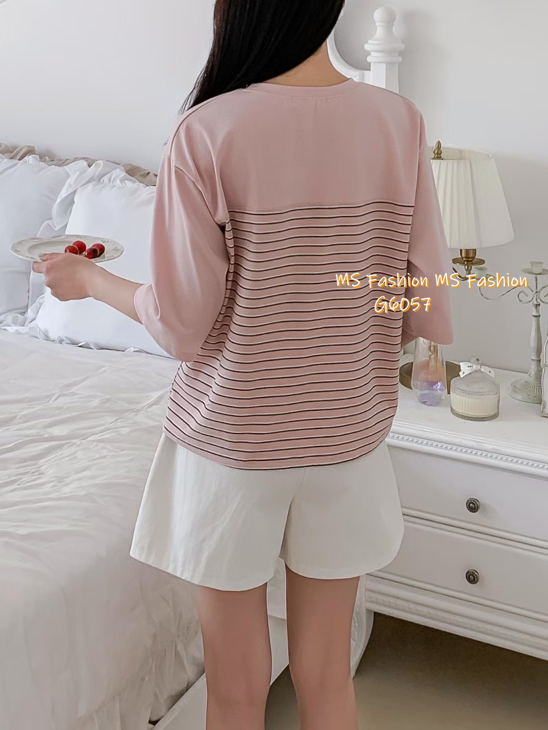 G6057 韓國🇰🇷橫間中袖top