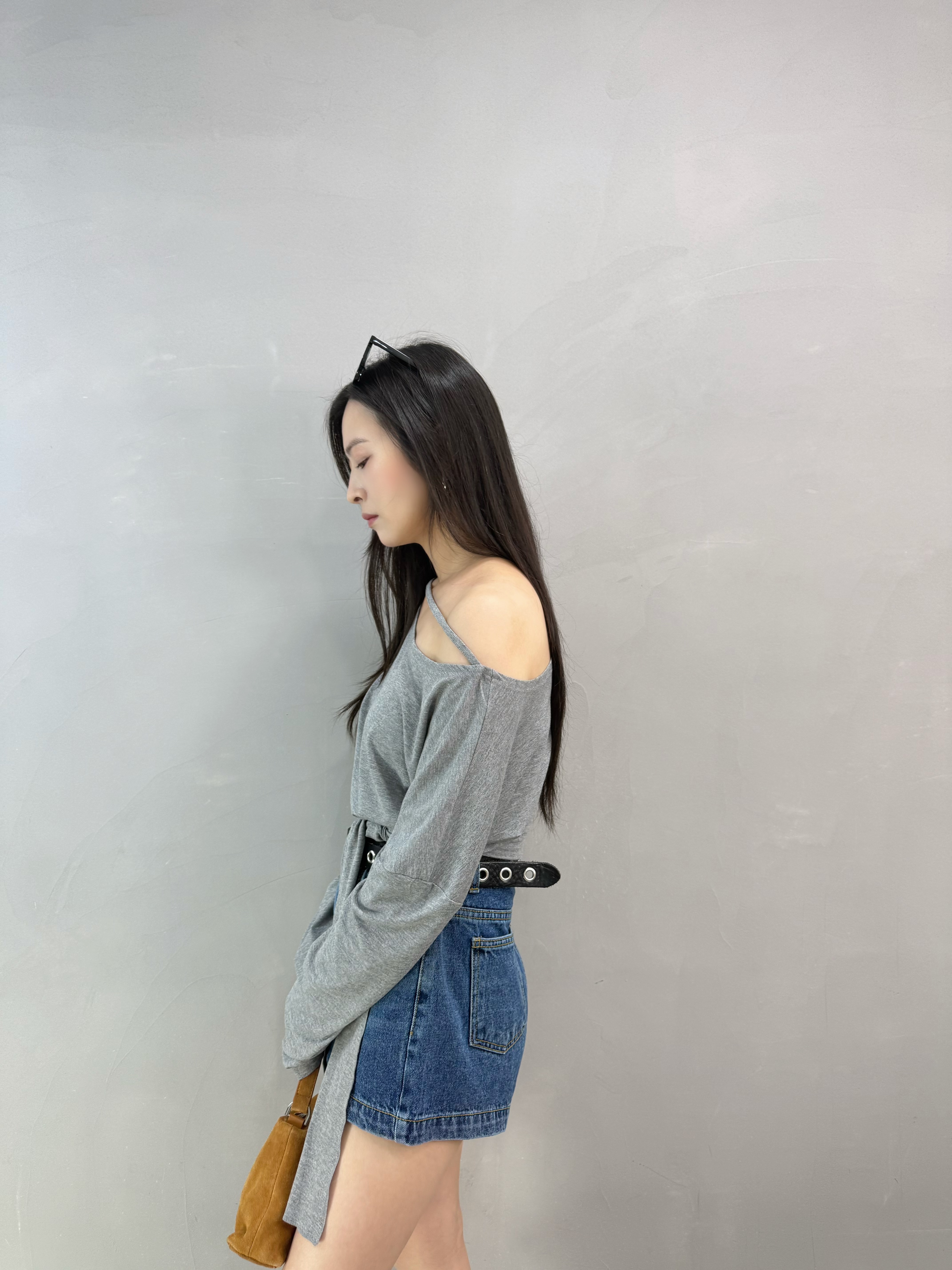 G06 斜帶綁腰Top