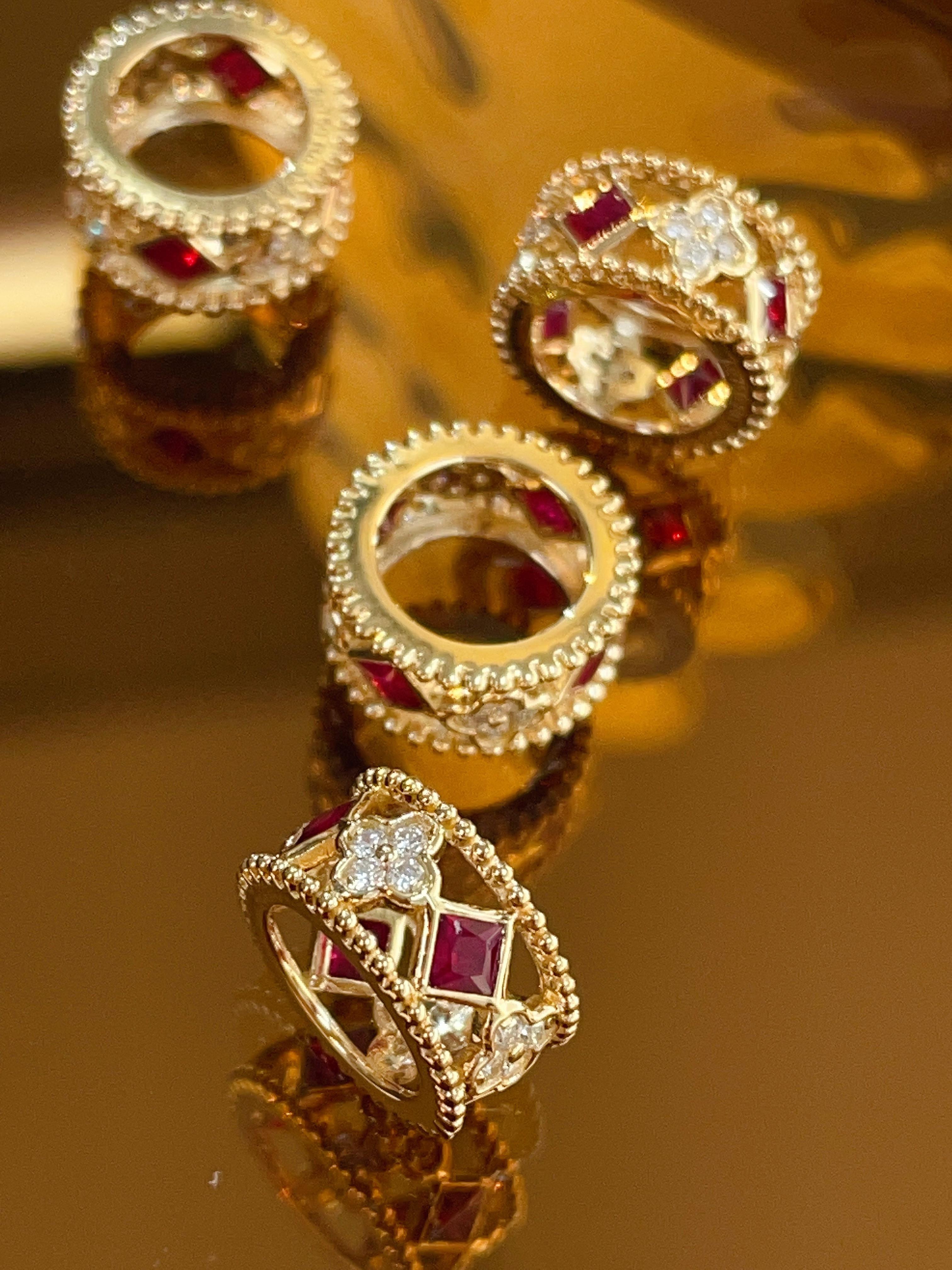 18k Gold Ruby Clover Passing-Luck Bead Charm N031114
