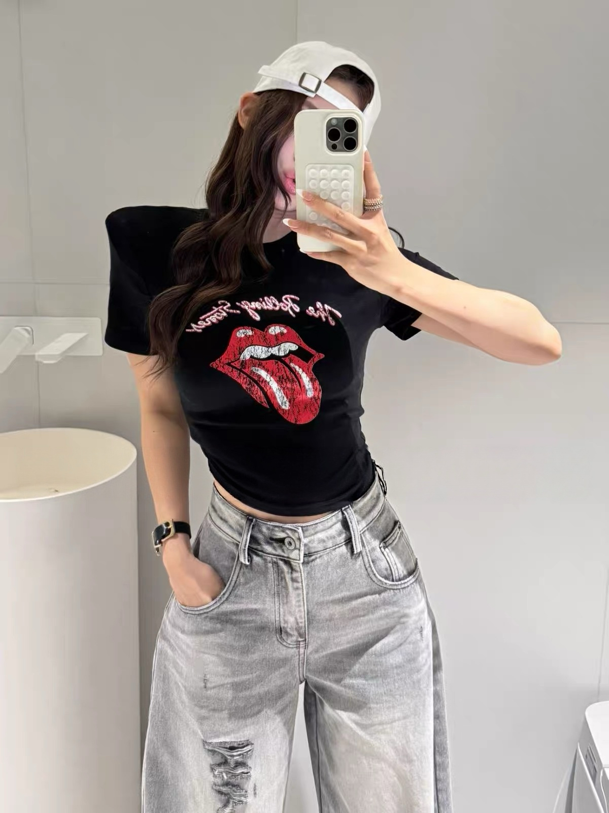 R02 洗水print Tee