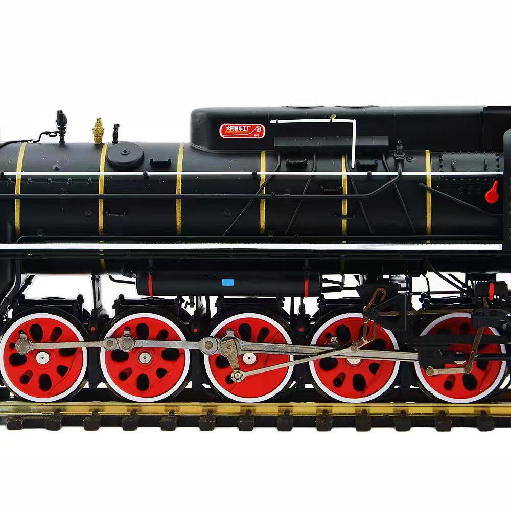  Chinese prototype dynamic smoking steam locomotive - QJ HO Exact 1:87 Metal Edition
