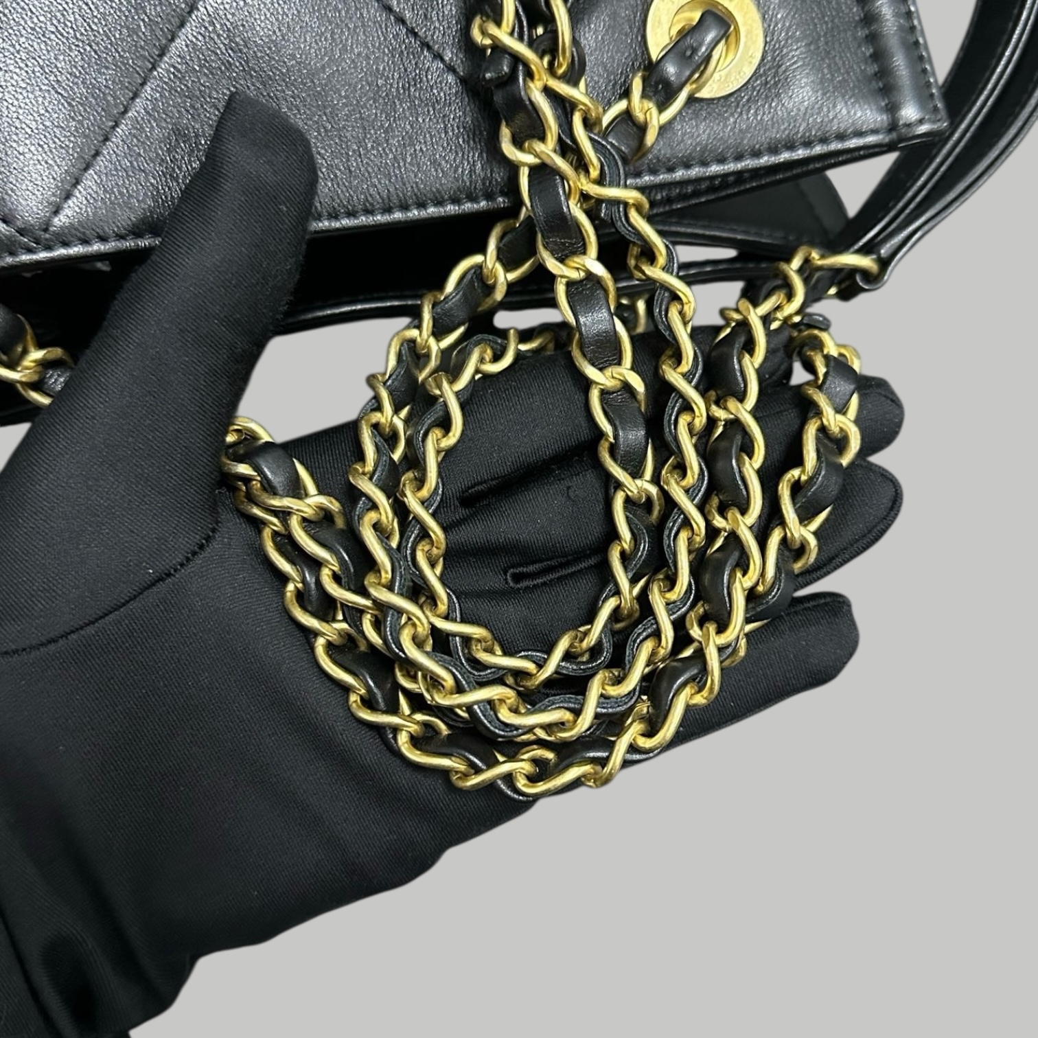 Chanel 21B 小牛皮tote bag