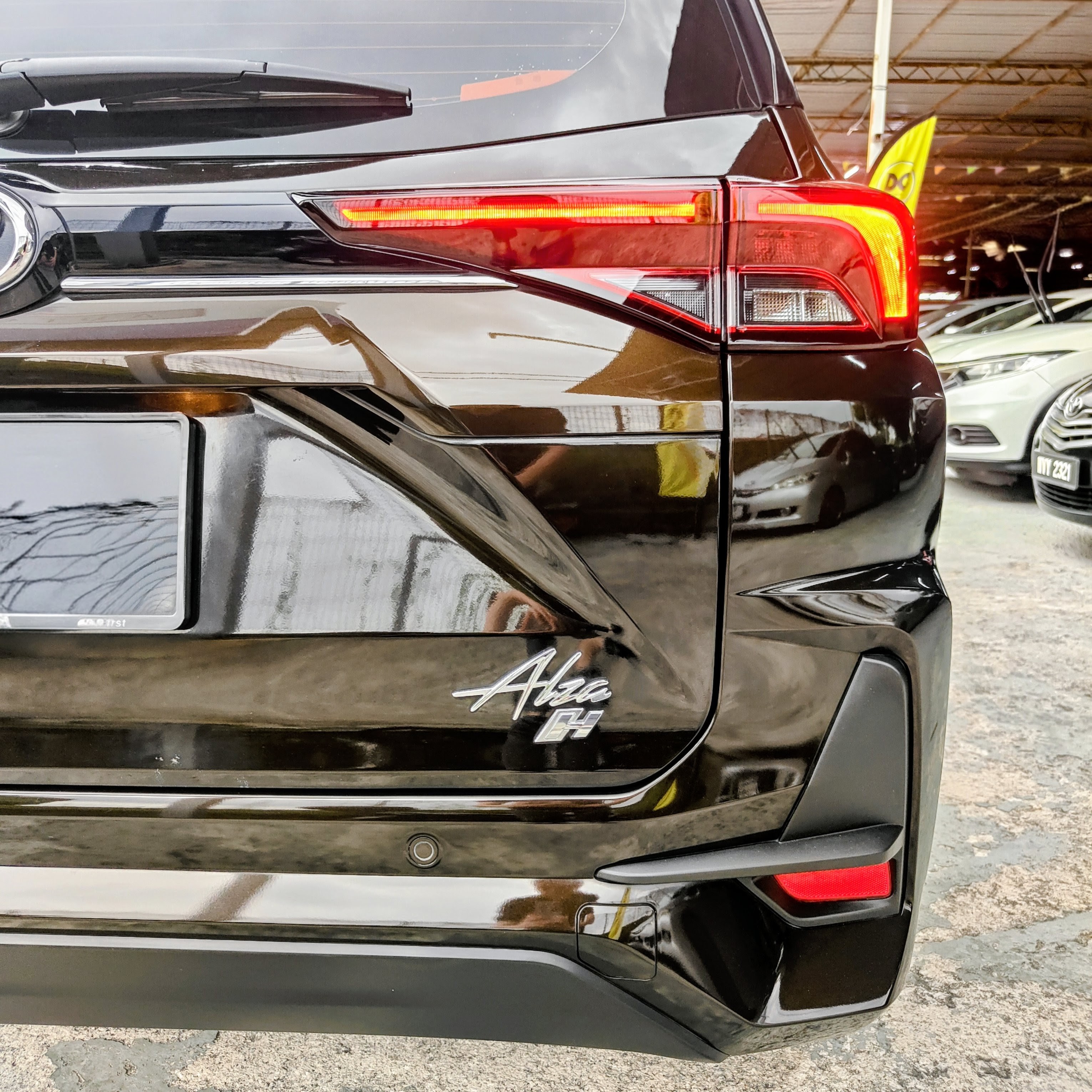 2023 PERODUA ALZA H 1.5 (CVT)