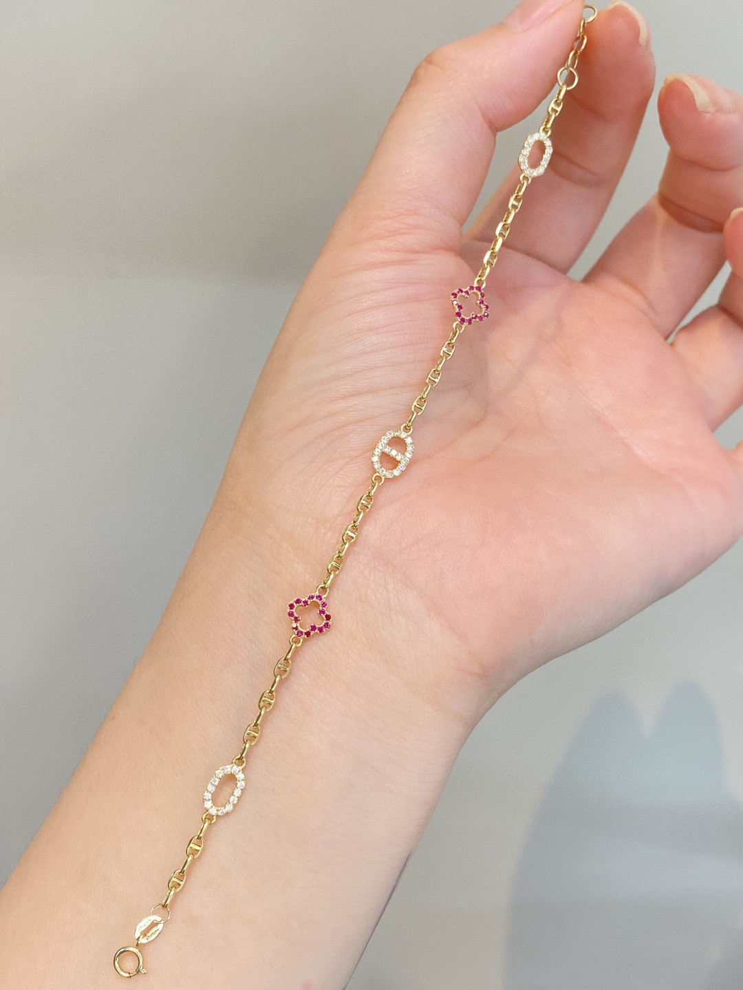 18K Diamond Bracelet 