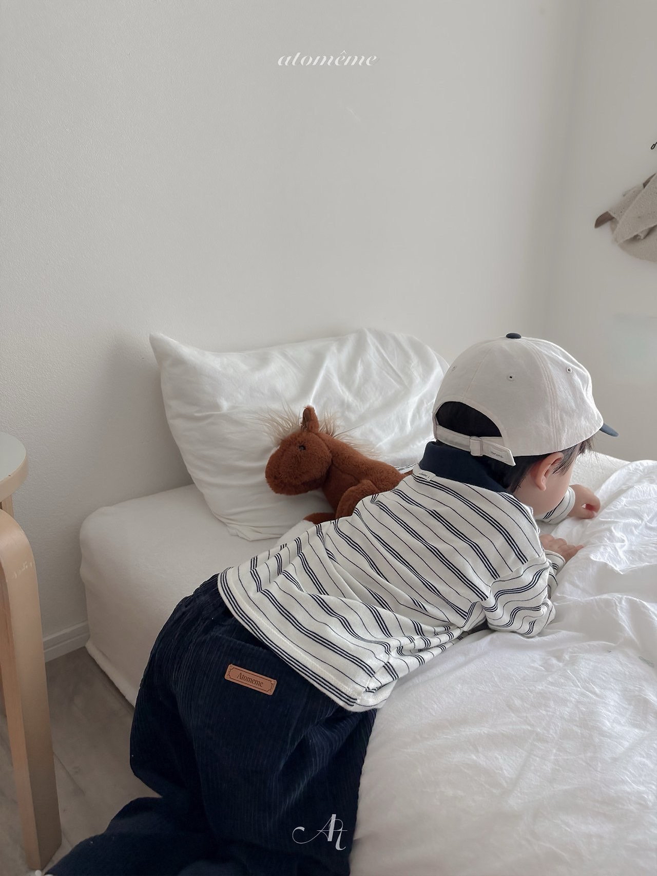 Atomeme | Aiden Collar T-shirt