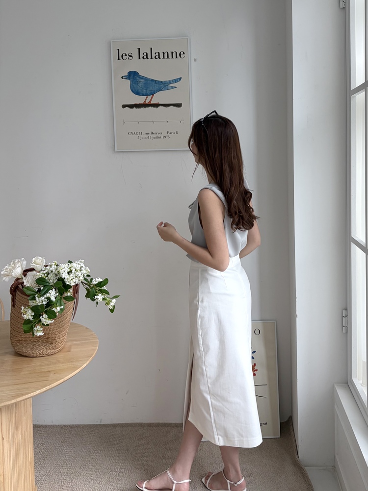 Front Slit Pencil Skirt (White)