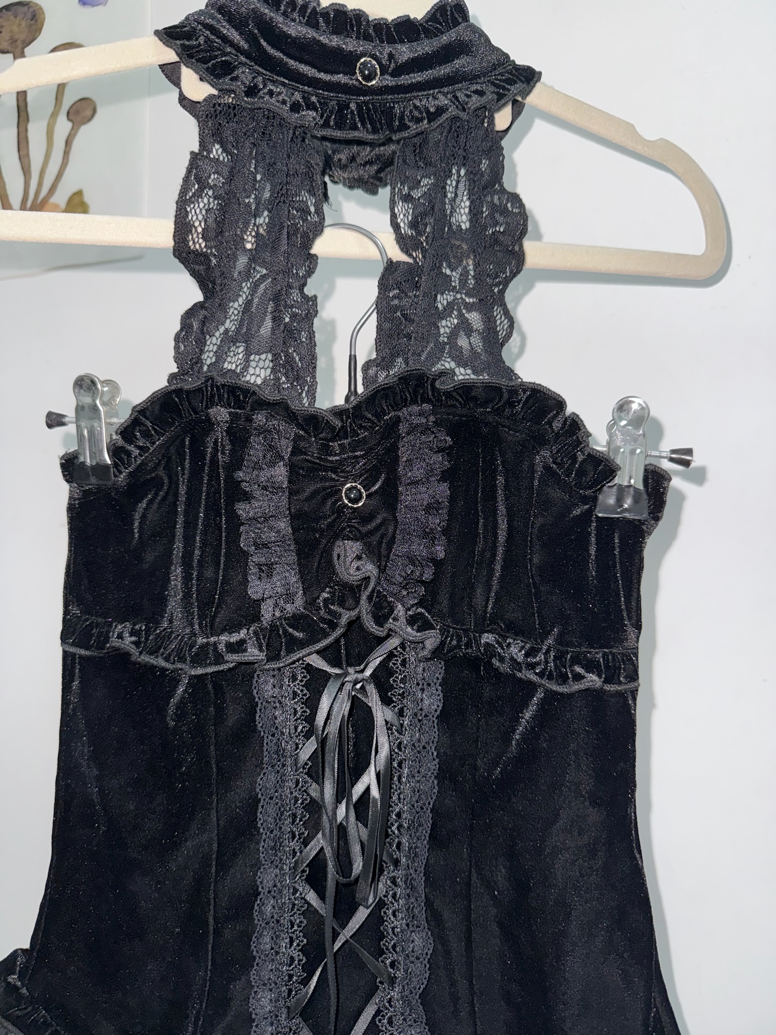Romwe Gothic Velvet Halter Top with Lace Corset Detailing