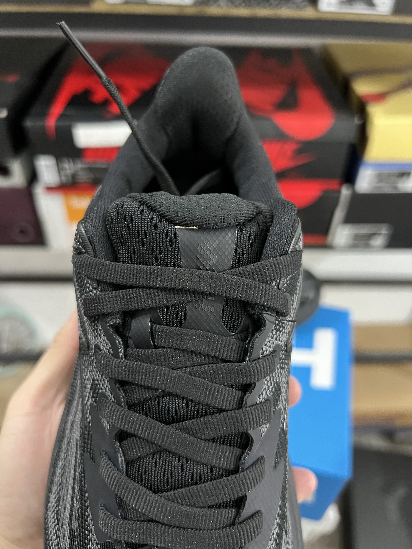 HOKA ONE ONE Clifton 10