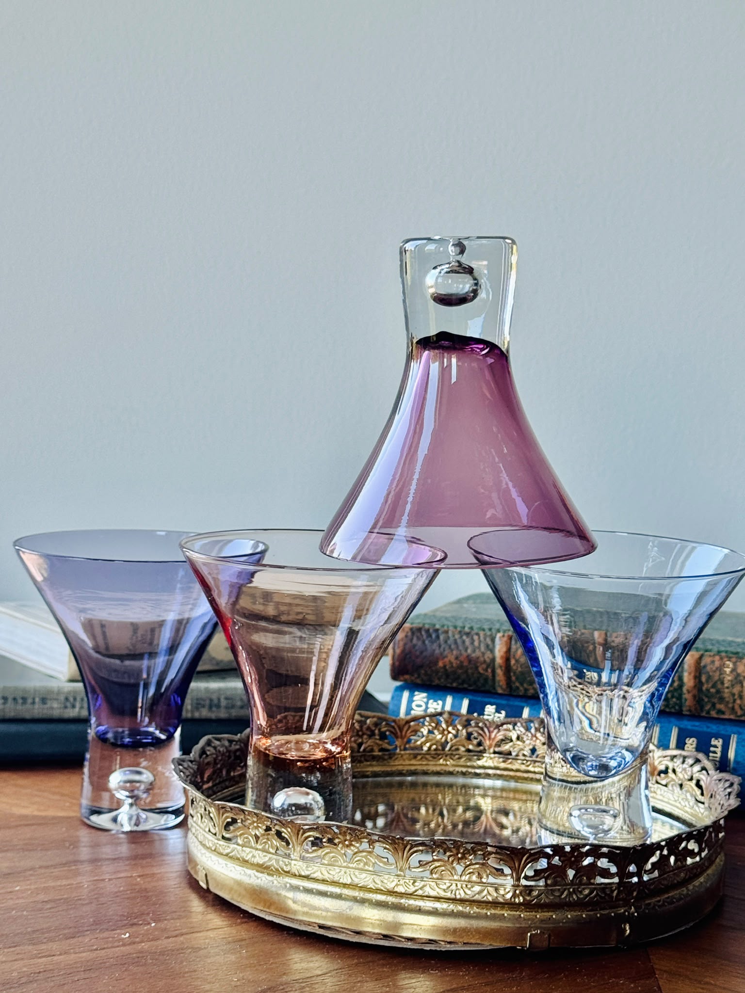 c.a. 1990s Artland Celebration Collection Handblown Glass Bubble Base Martini Glasses Set of 4 (MT2639)