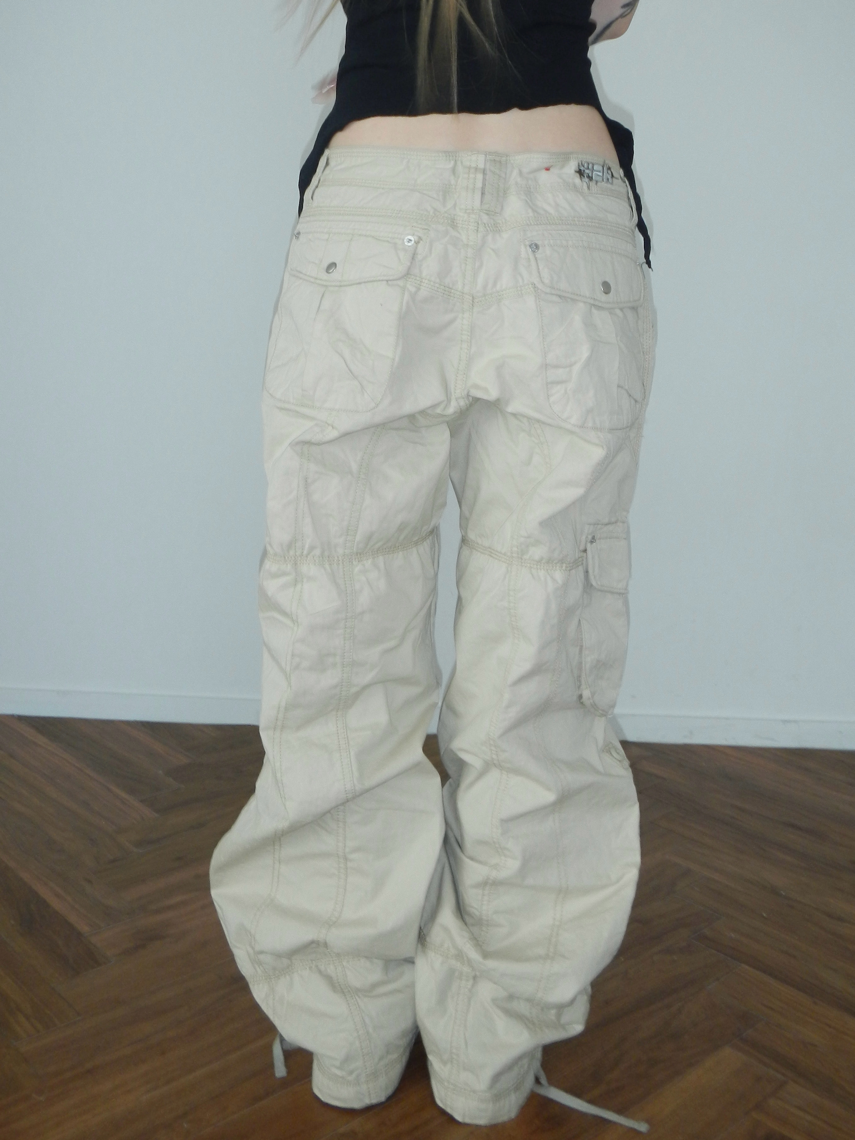 Retro Low-Rise Loose Cargo Pants