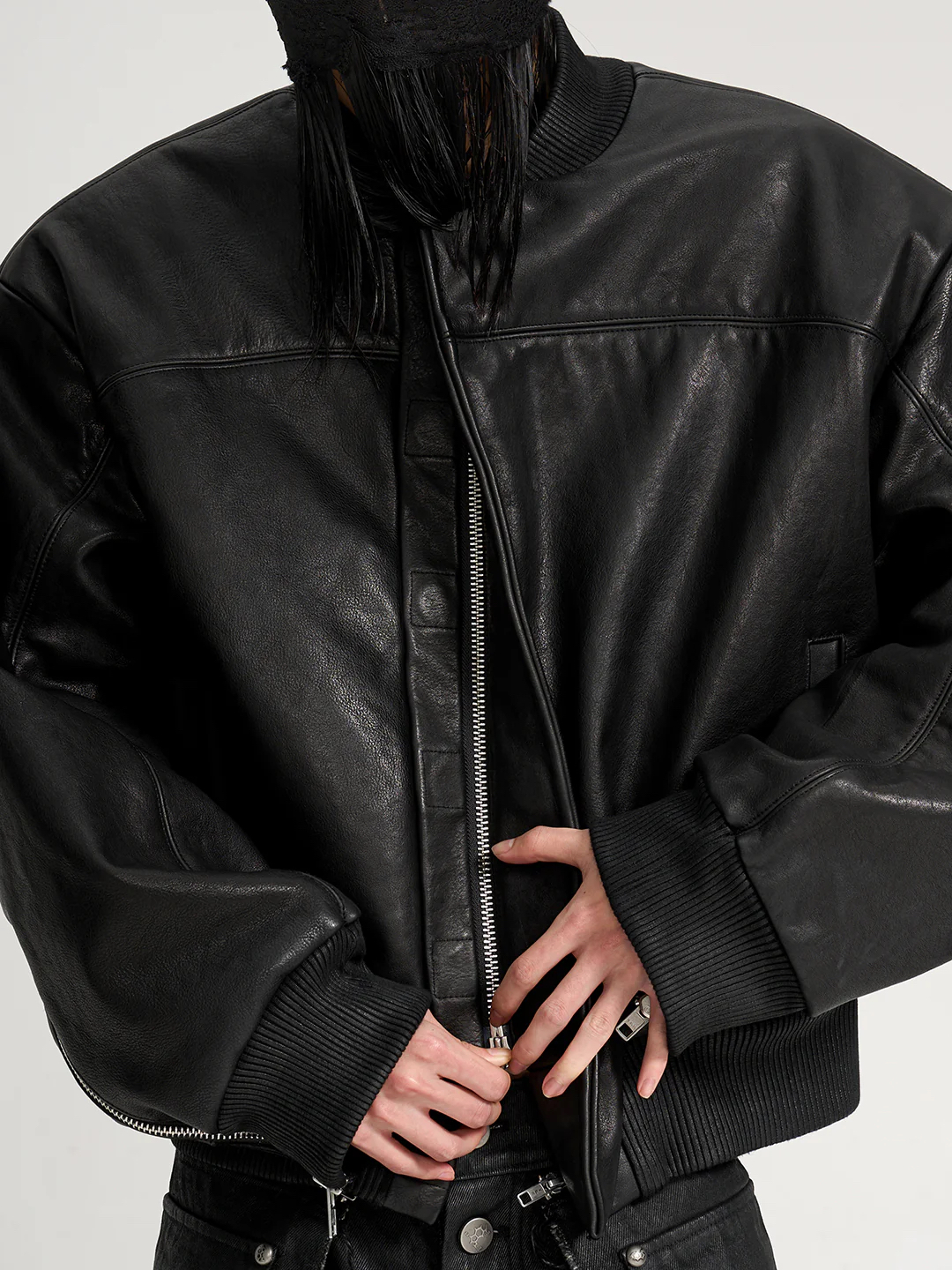 VAR-45｜RIFT FORM · ZIP-SLEEVE LEATHER BOMBER