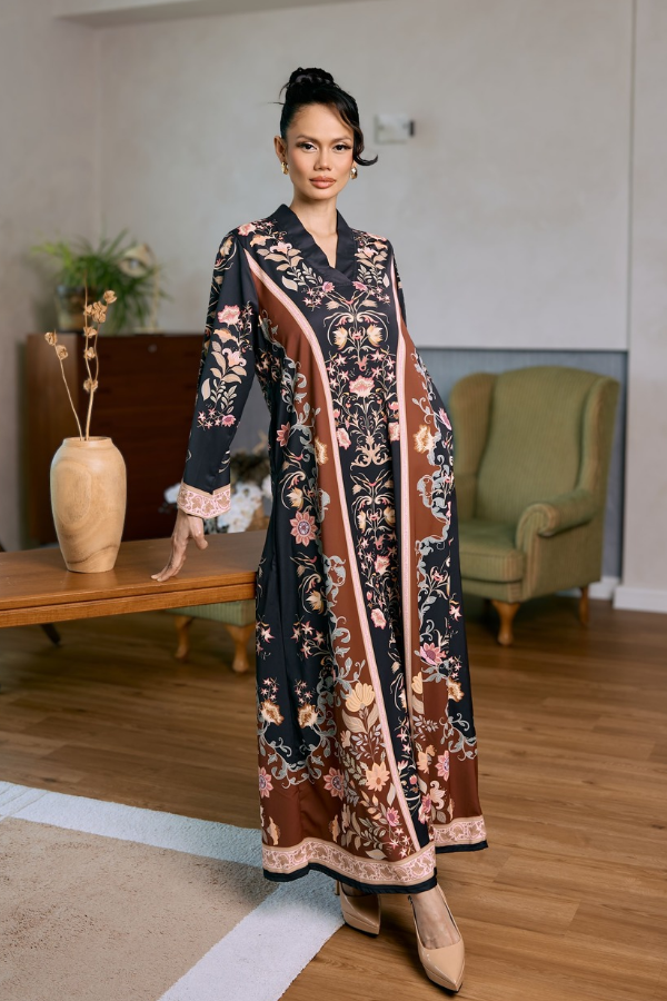 KENCANA in Black Roselle