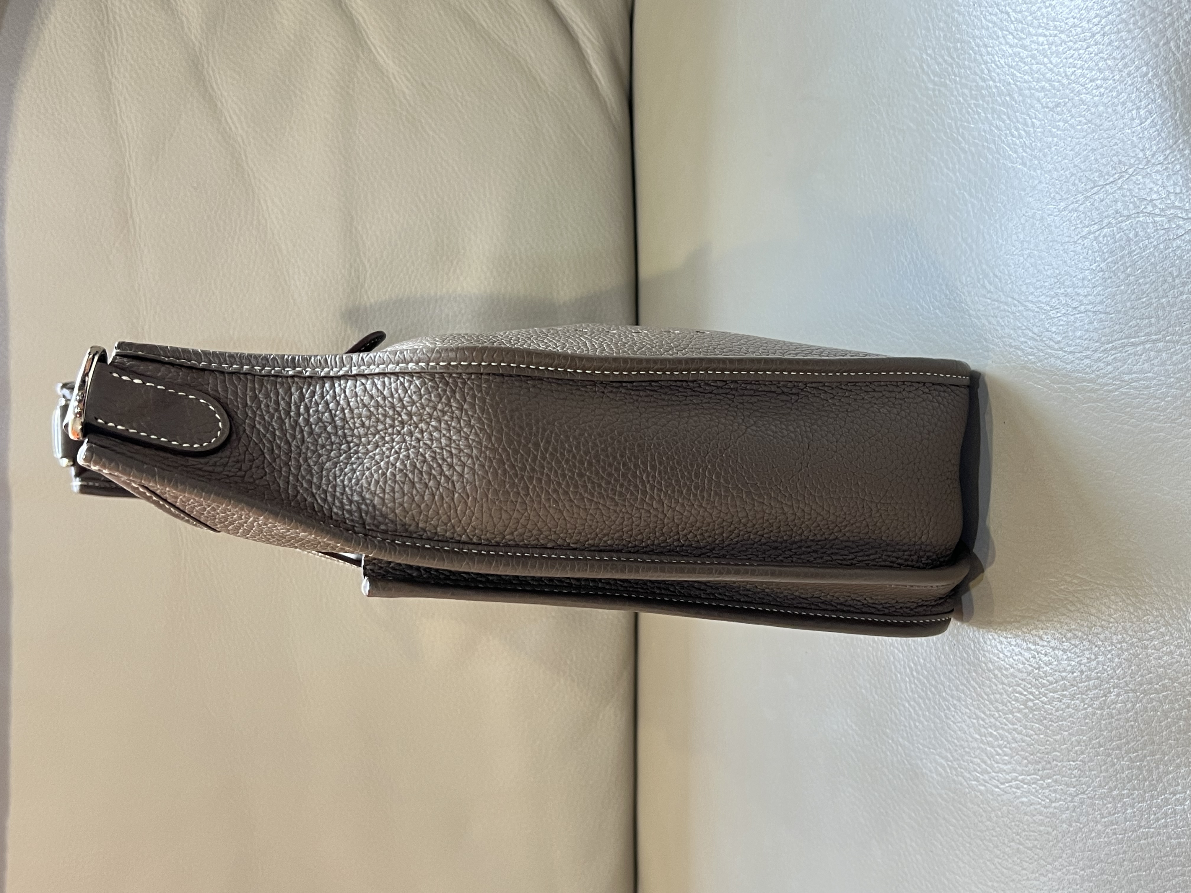 Pre-Owned HERMÉS Evelyne33 Stamp B / Product Code: 26041646