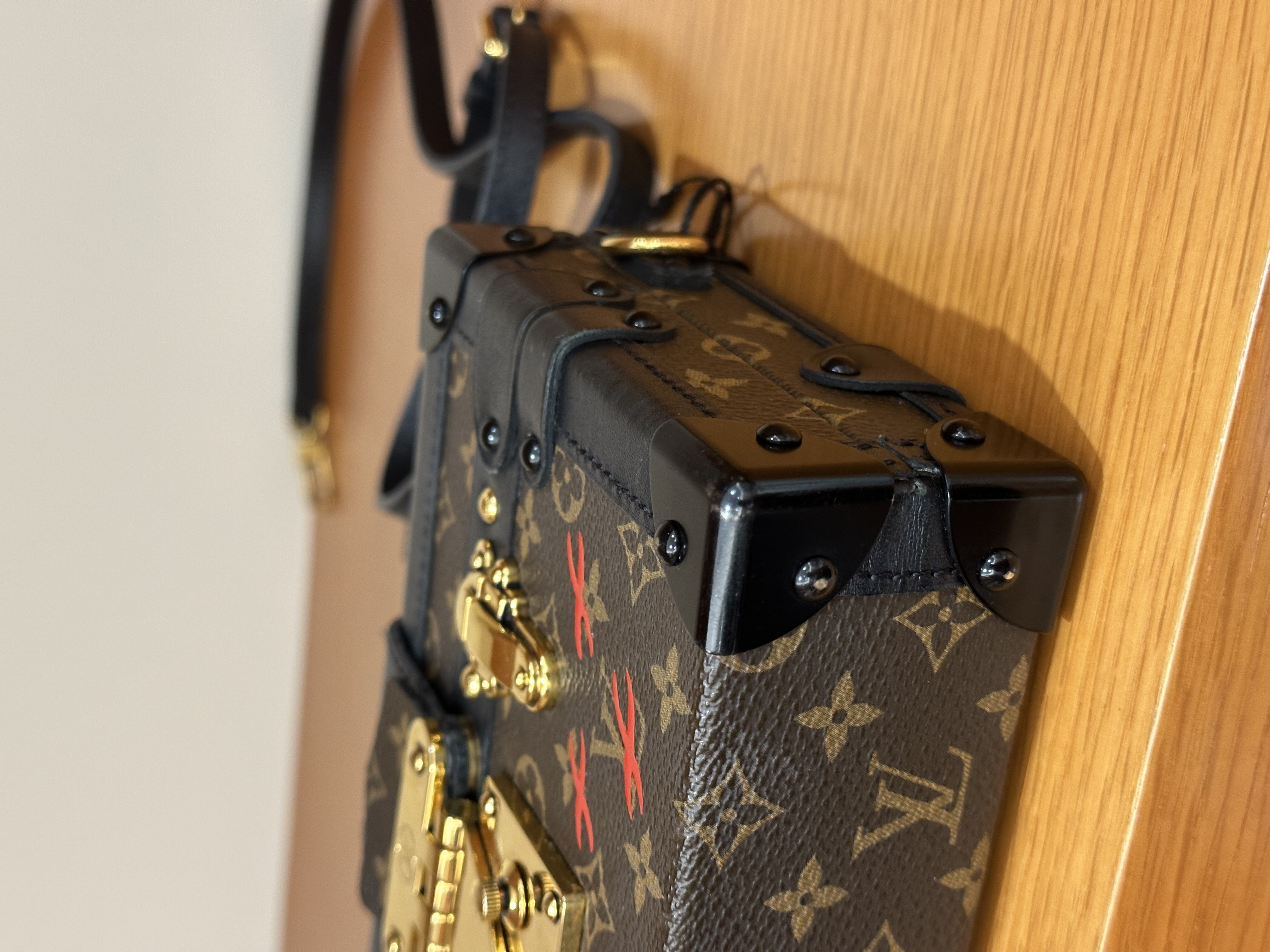 直播貨品 |  [1個-$100 2個-$300］HH34