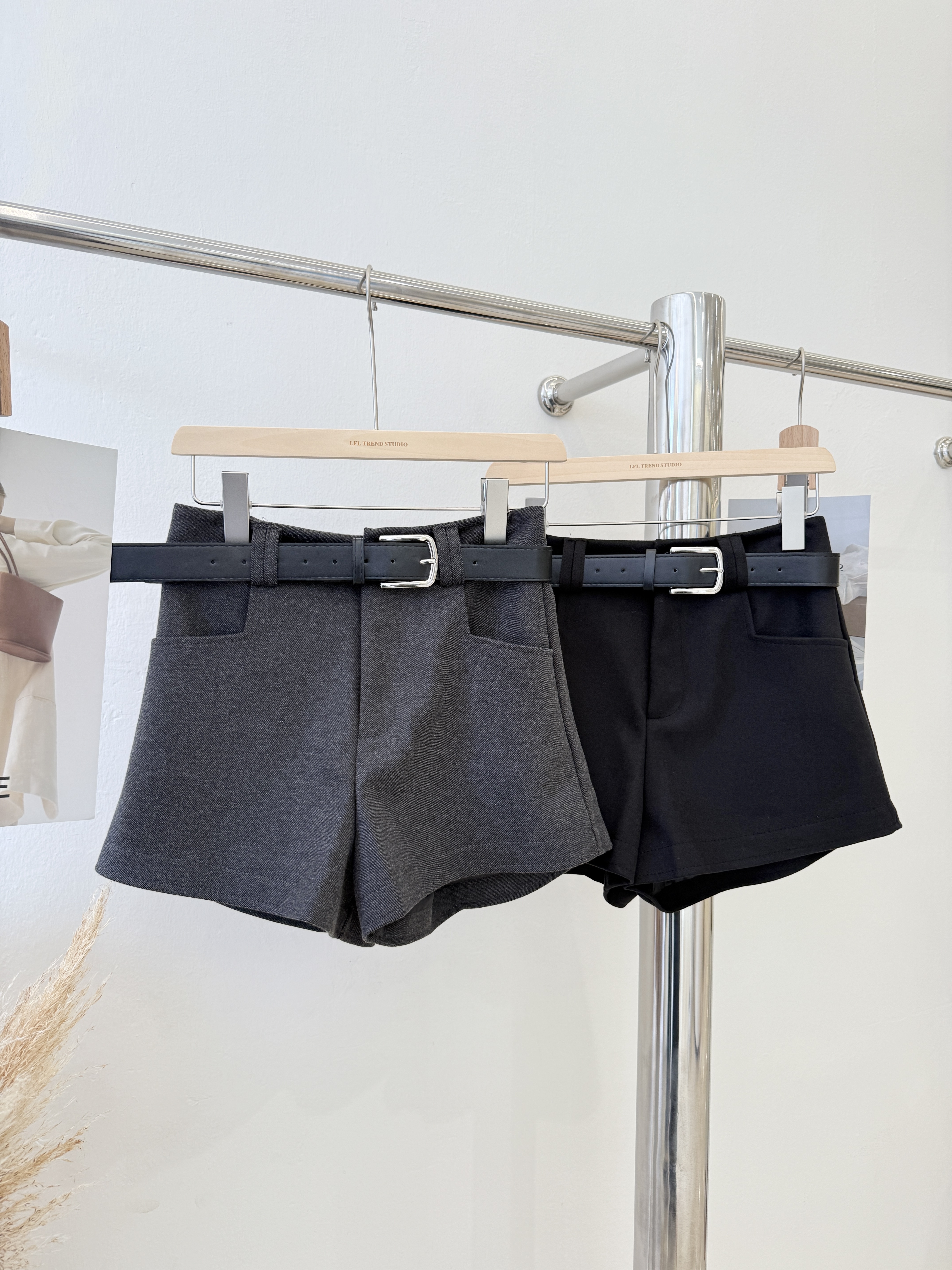 7008 辣妹时尚显瘦高腰裤(送腰带)