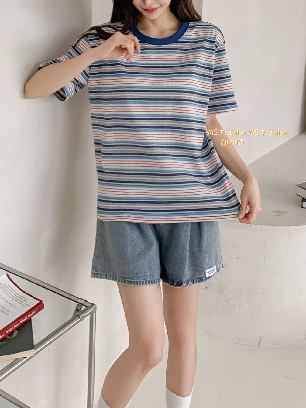 G6118 韓國🇰🇷拼邊領橫間tee