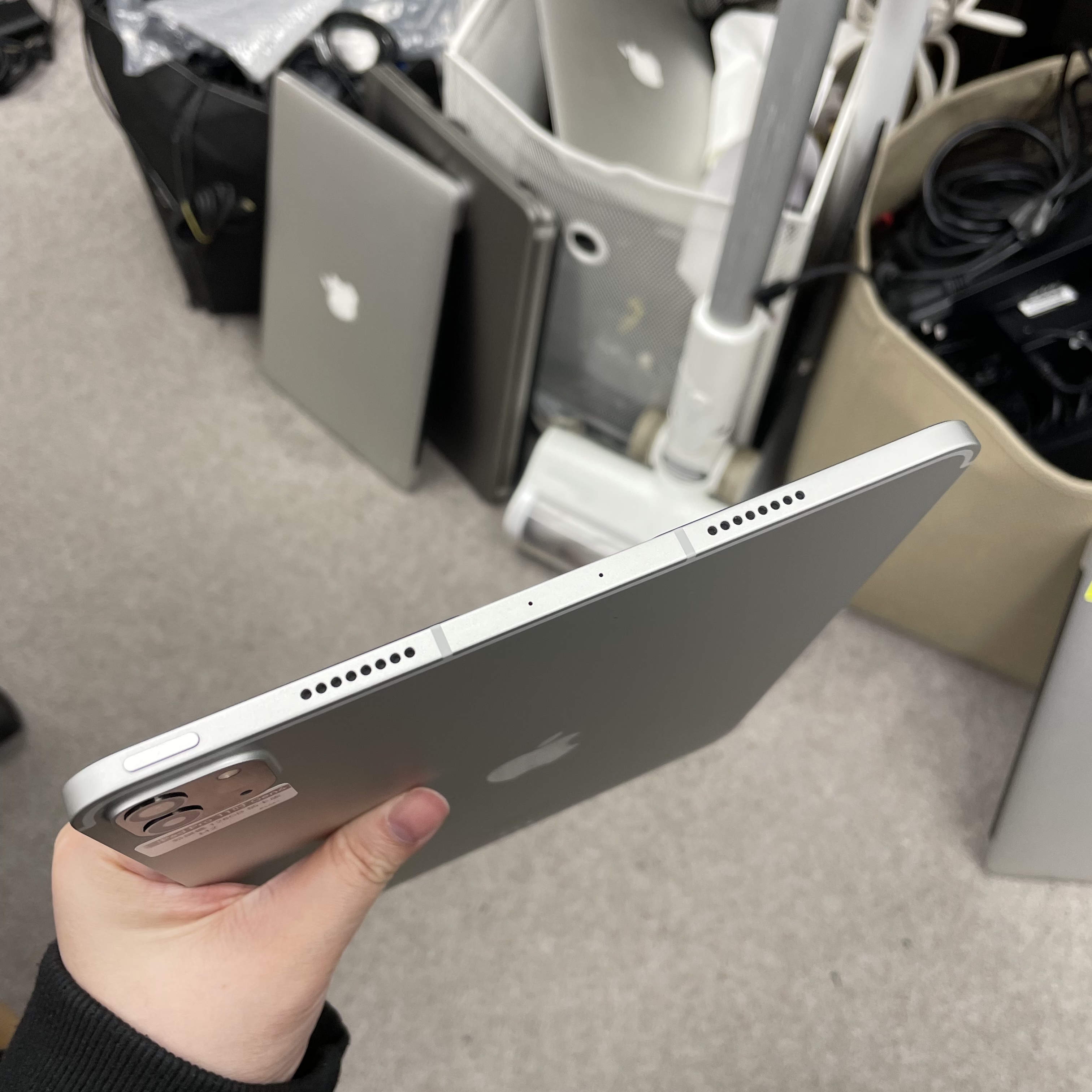 *4441 iPad Pro 4 11吋 M2 勁靚機 128GB 插卡版 銀色 sliver