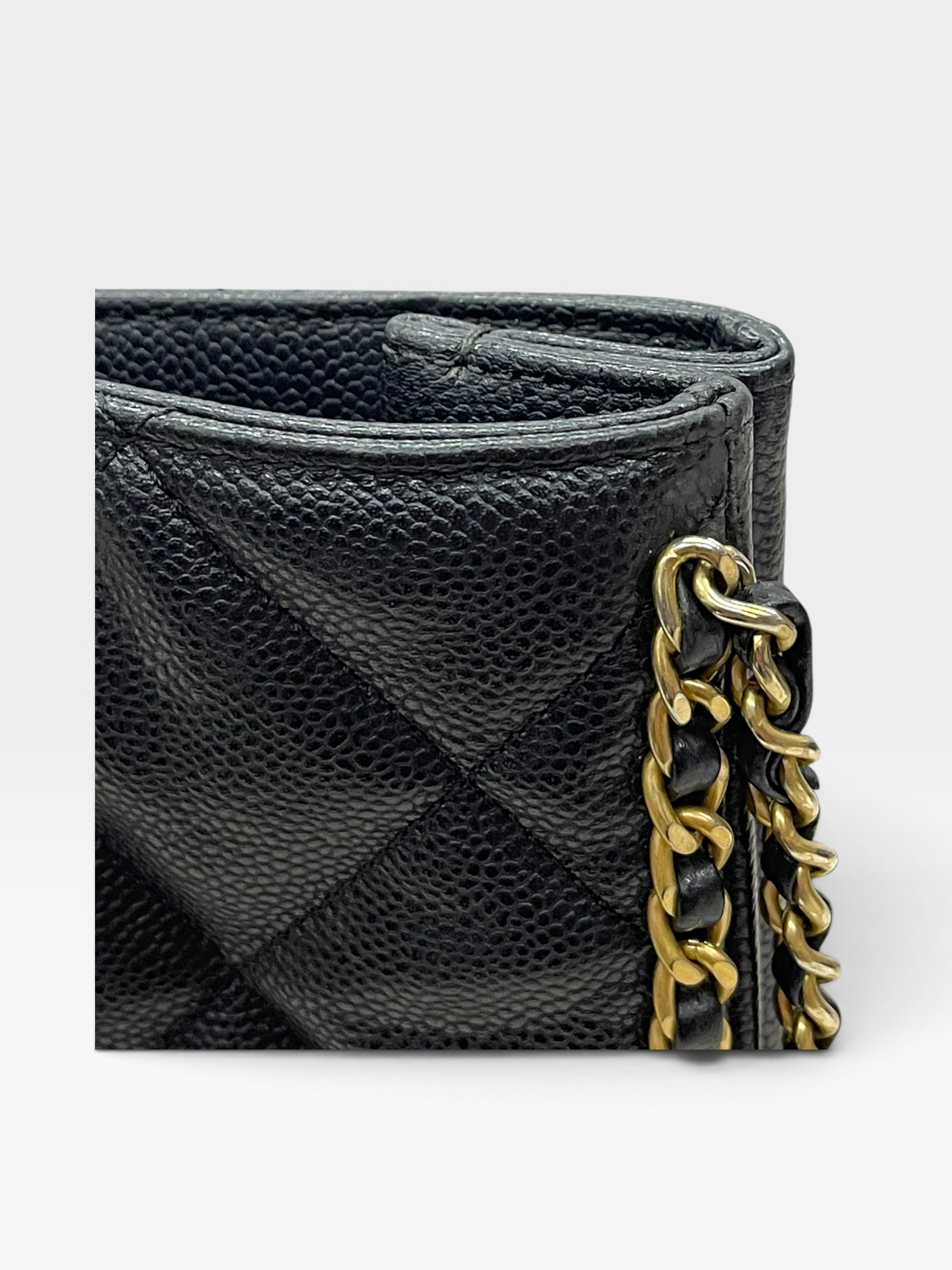Pre-Owned CHANEL Small Shopping Bag / Product Code: 091010