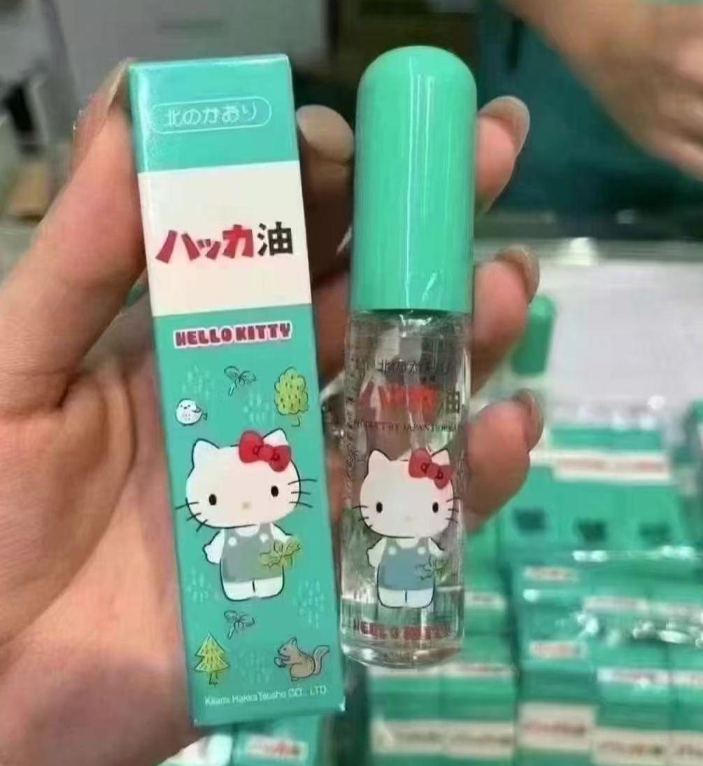 日本🇯🇵Hello kitty x 北海道限定包裝薄荷清涼油 提神醒腦，驅蚊止癢，萬能油